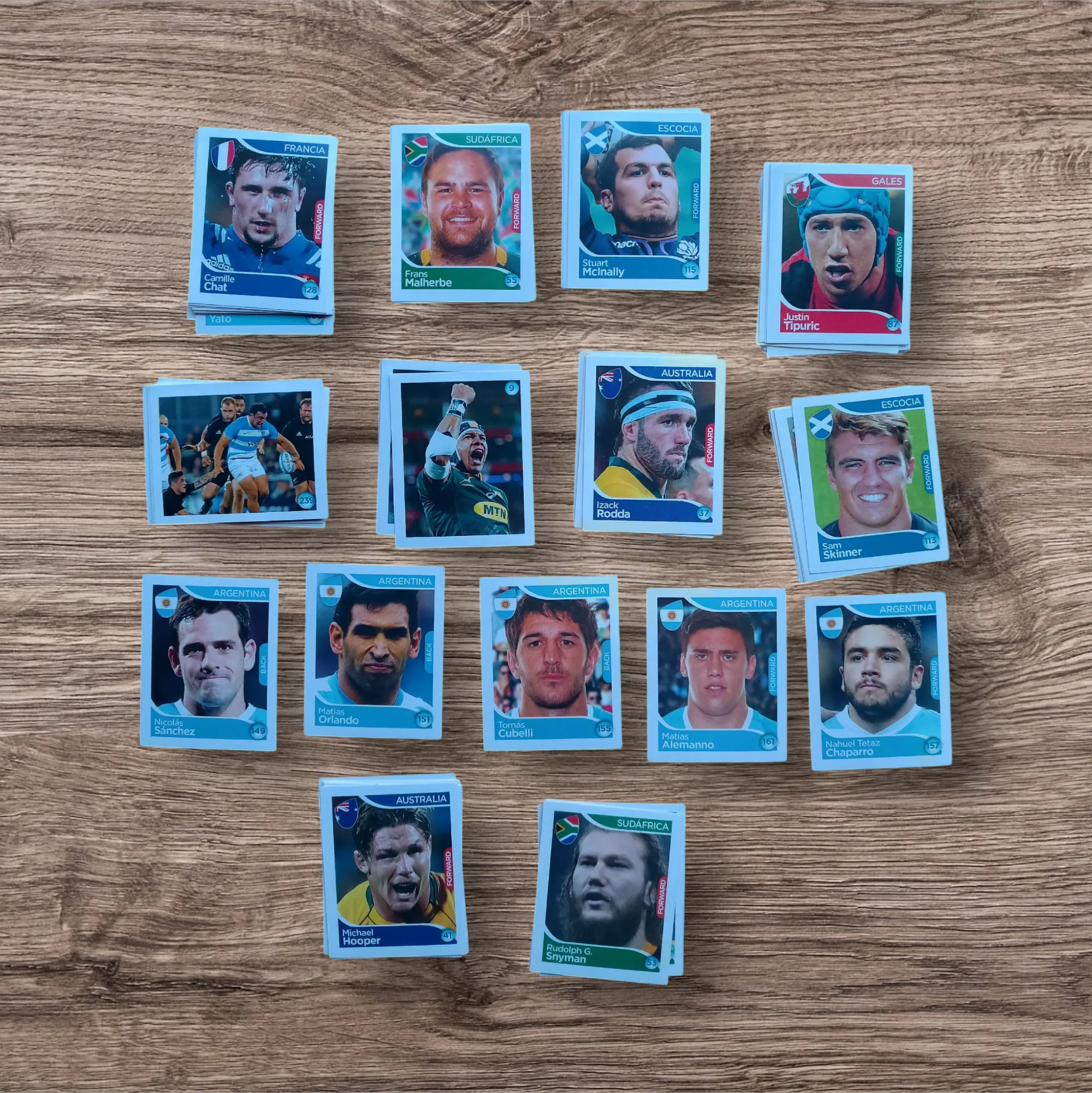 Lote 117 figuritas sin repetir Mundial Rugby 219