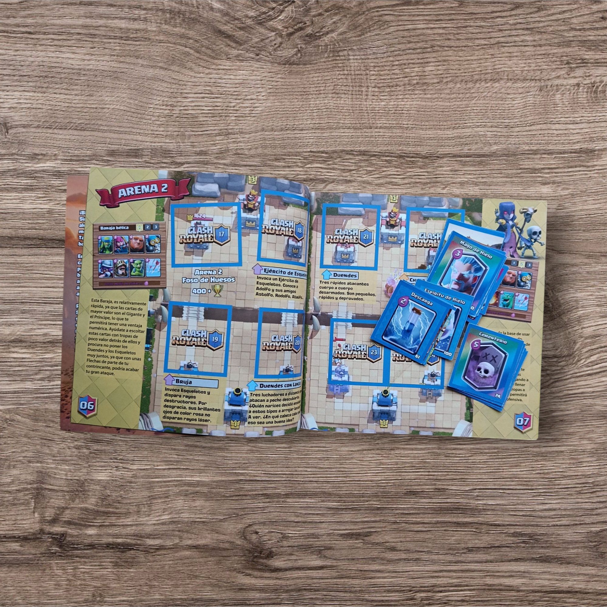 Álbum + 53 figuritas sin repetir de Clash Royale