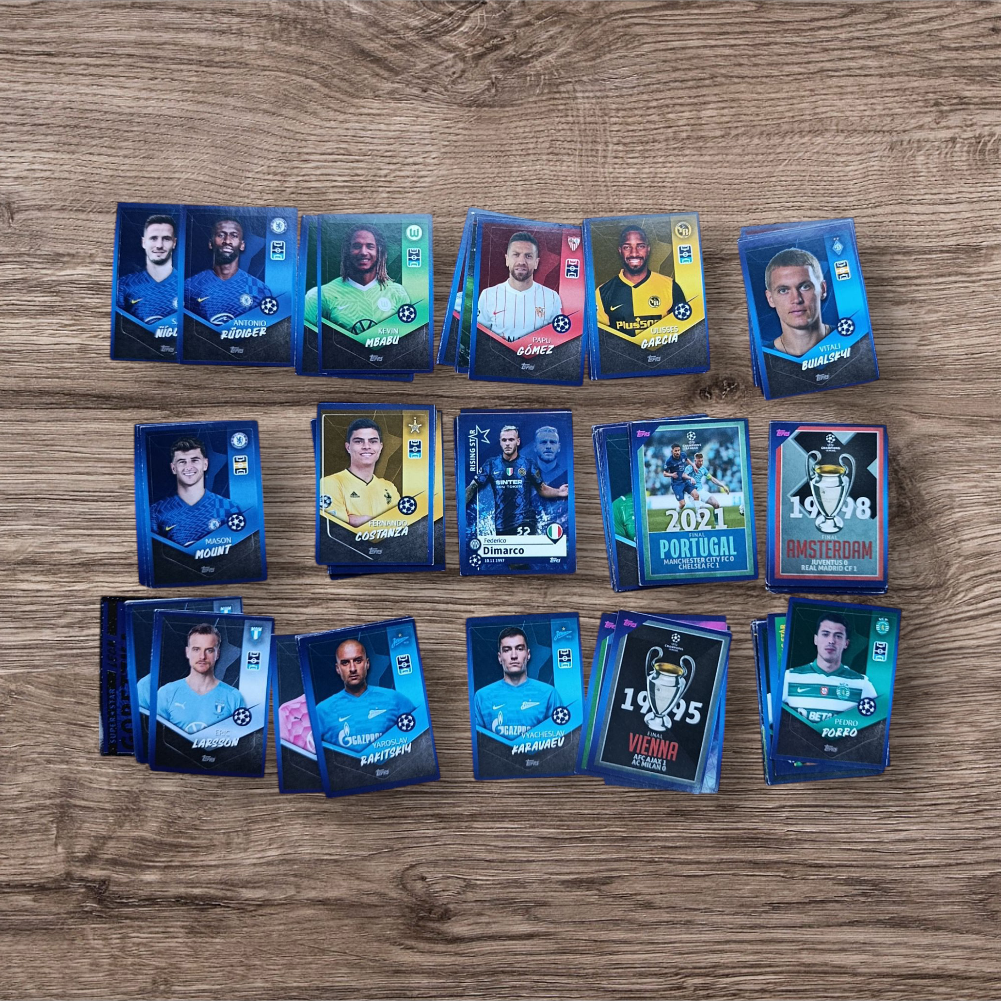 Lote 186 figuritas sin repetir Champions League 2021/22