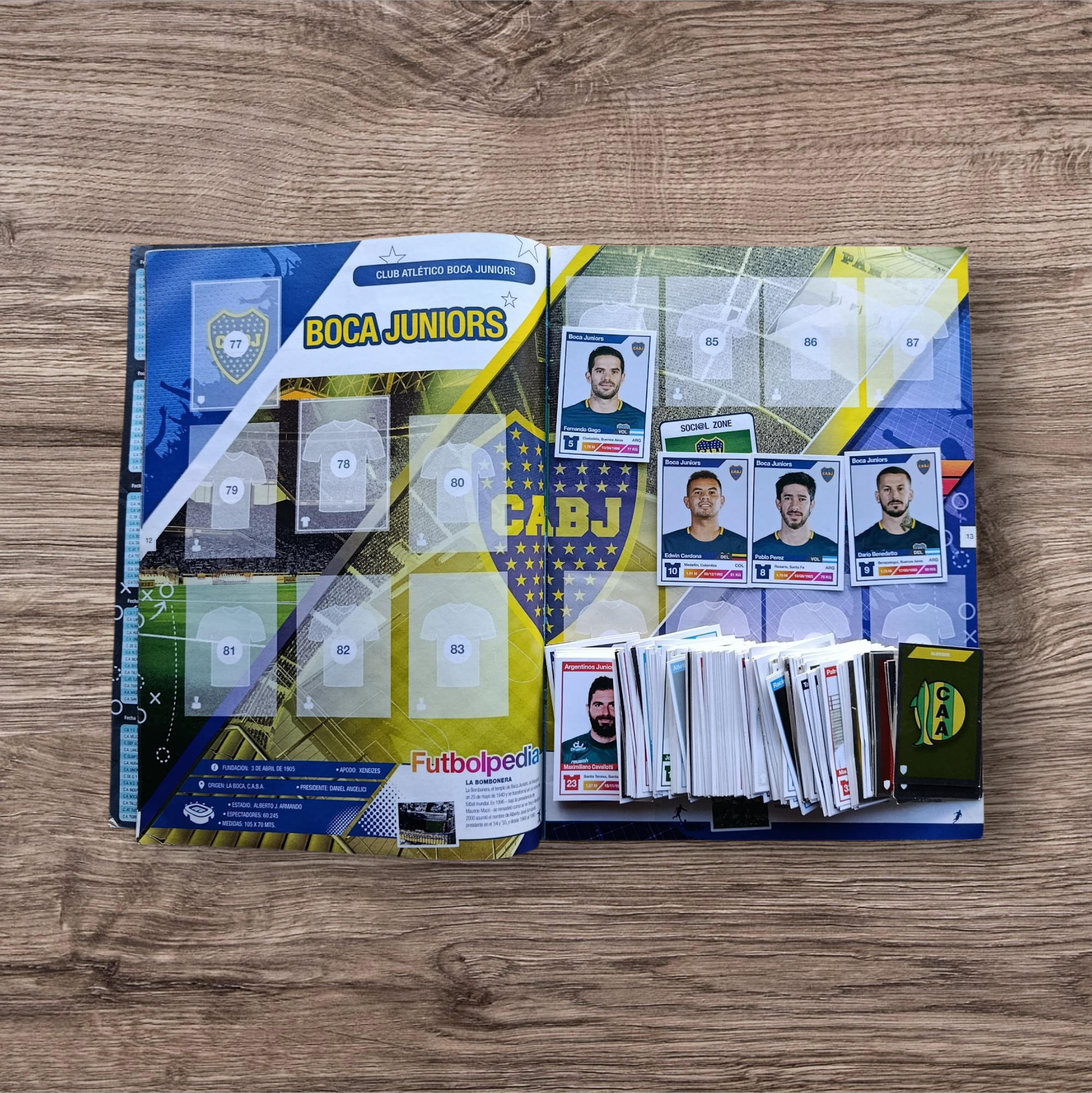 Álbum + 322 figuritas sin repetir Fútbol Argentino 2017/2018