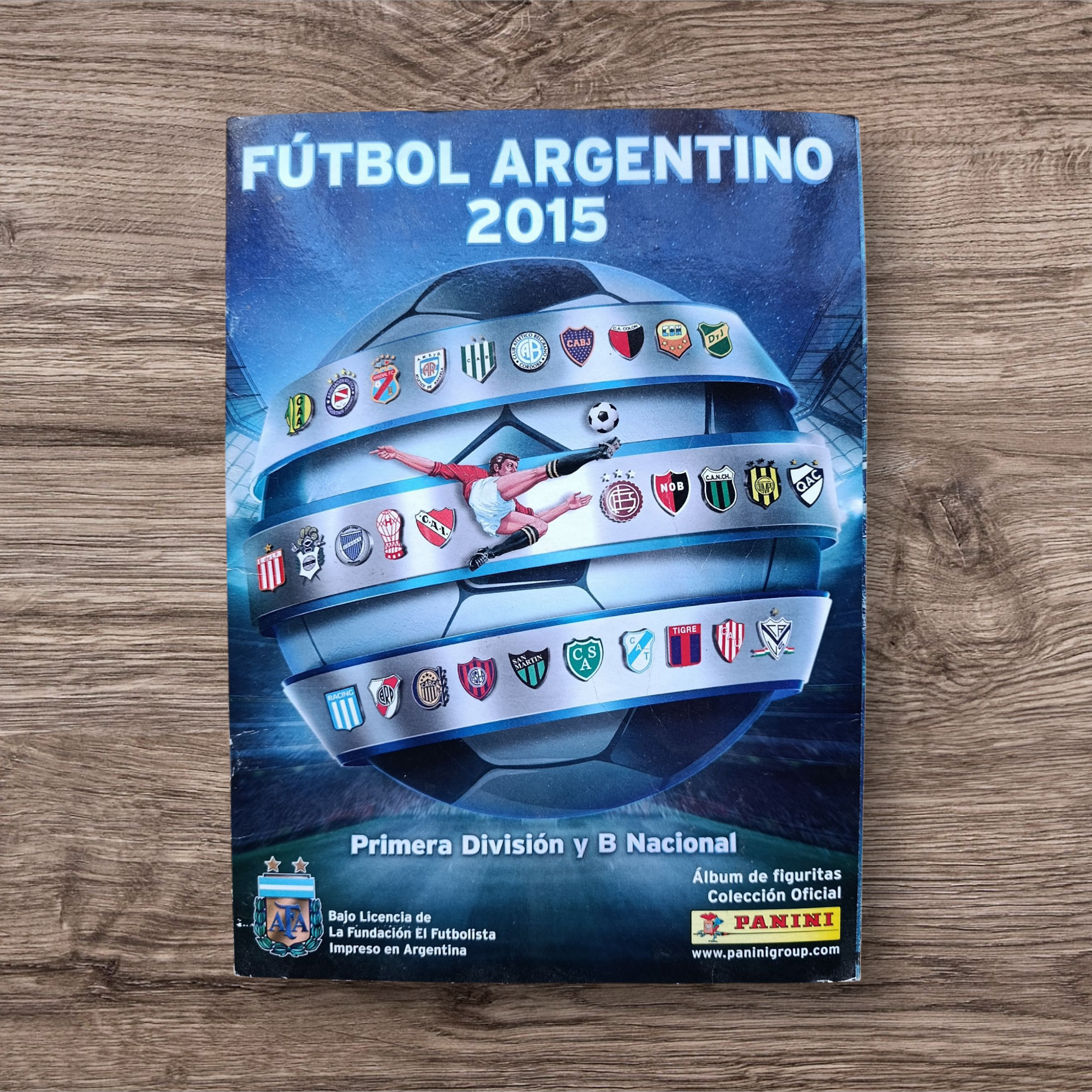 Álbum casi completo Fútbol Argentino 2015