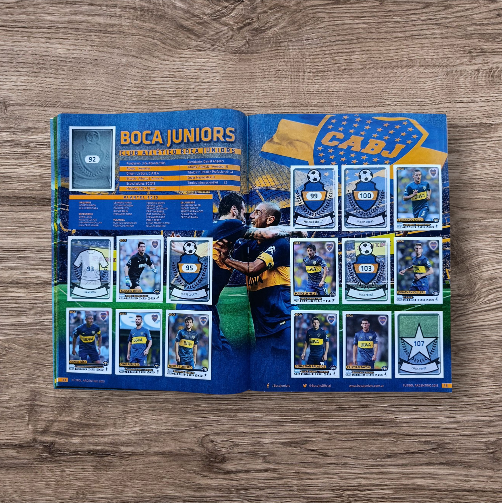 Álbum casi completo Fútbol Argentino 2015