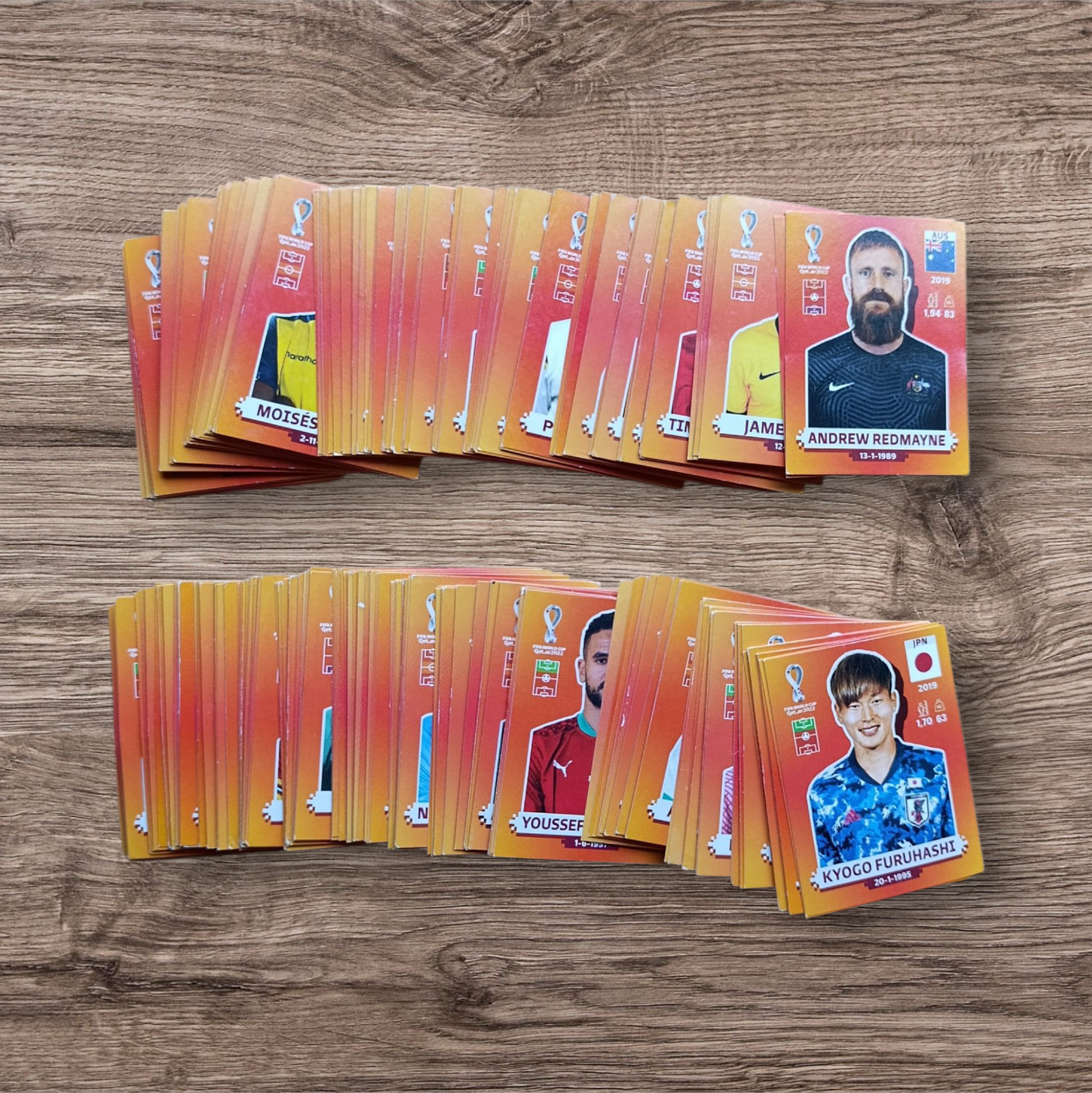 Lote 291 figuritas sin repetir Mundial Qatar 2022