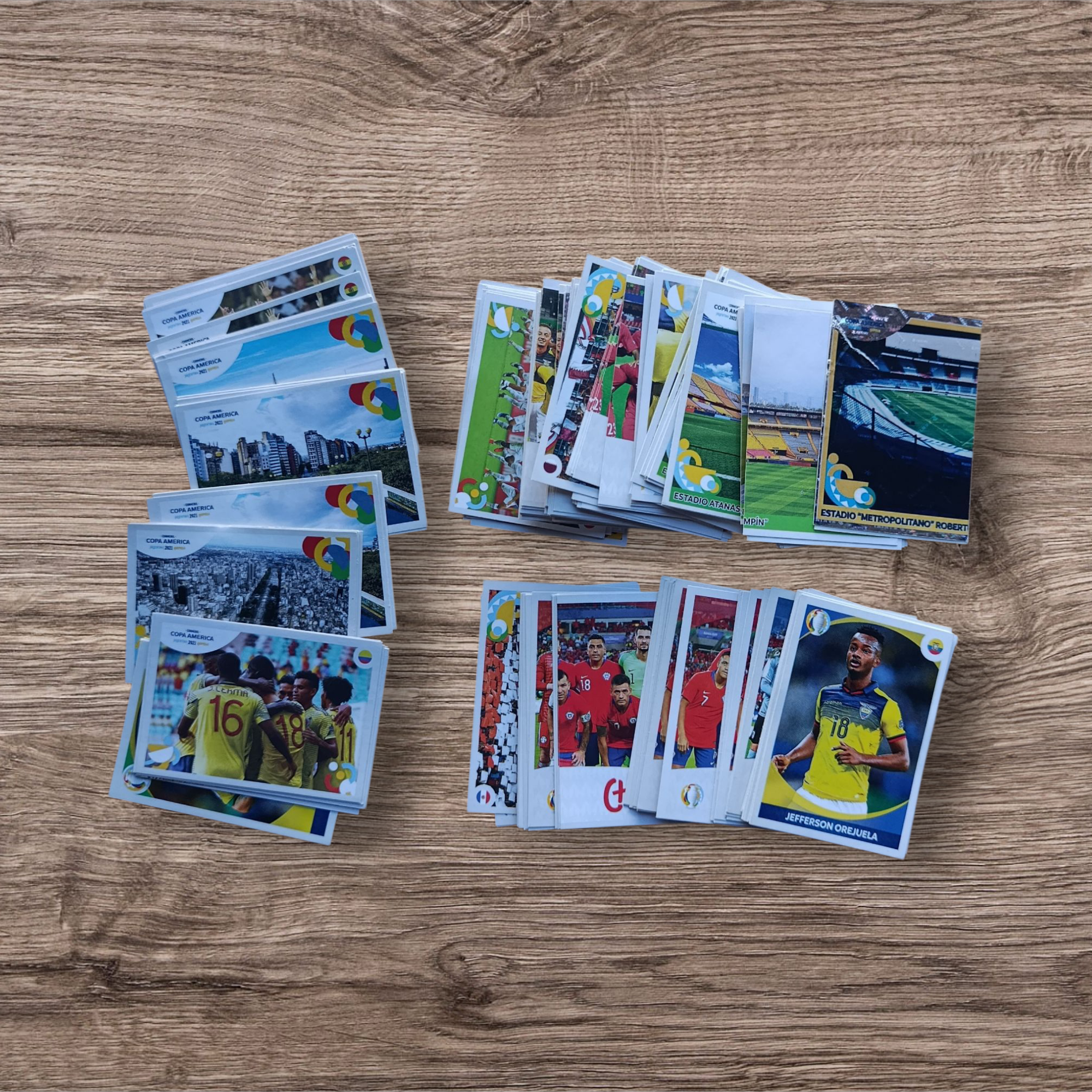 Lote 242 figuritas Copa América 2021