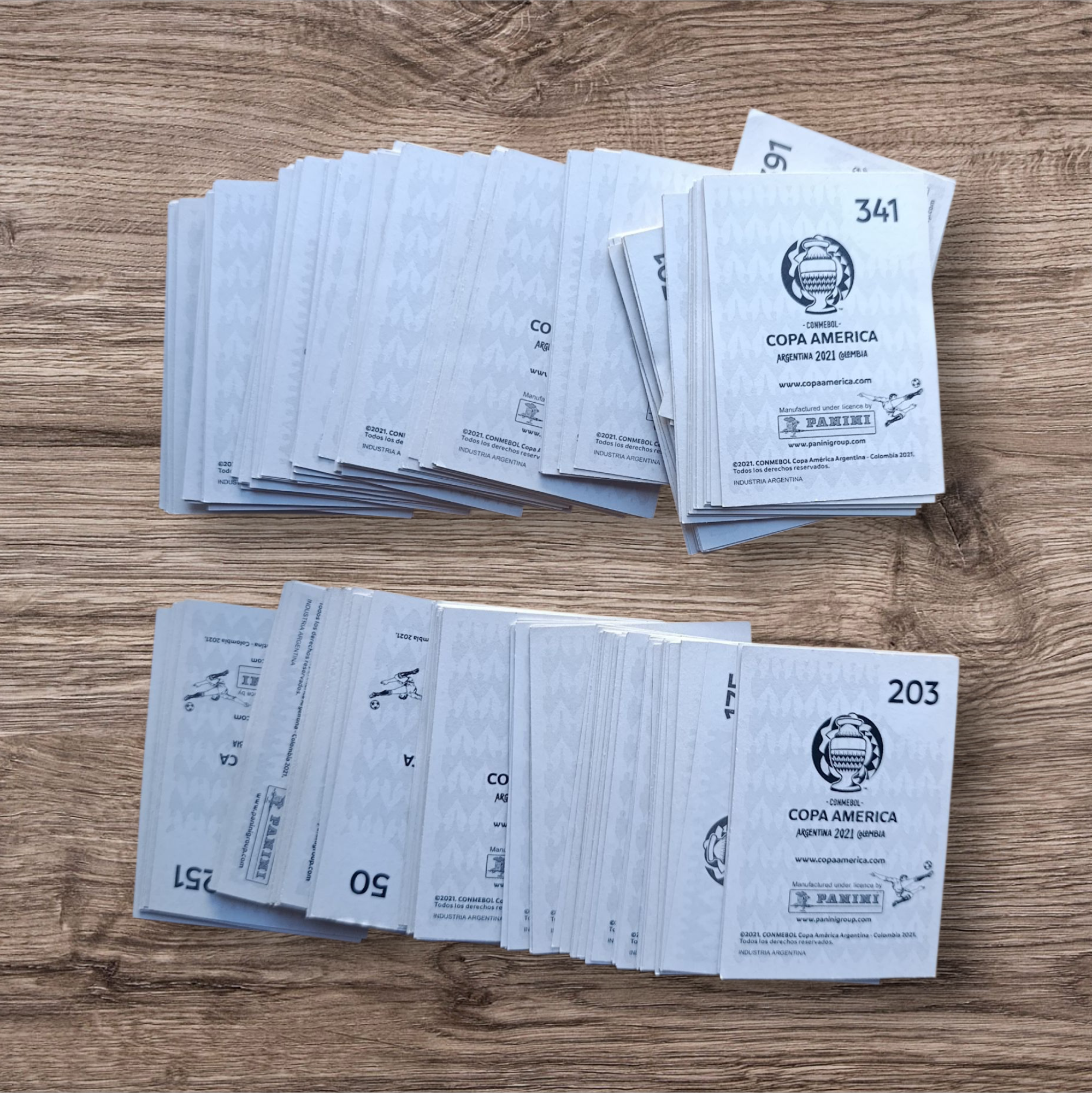 Lote 242 figuritas Copa América 2021