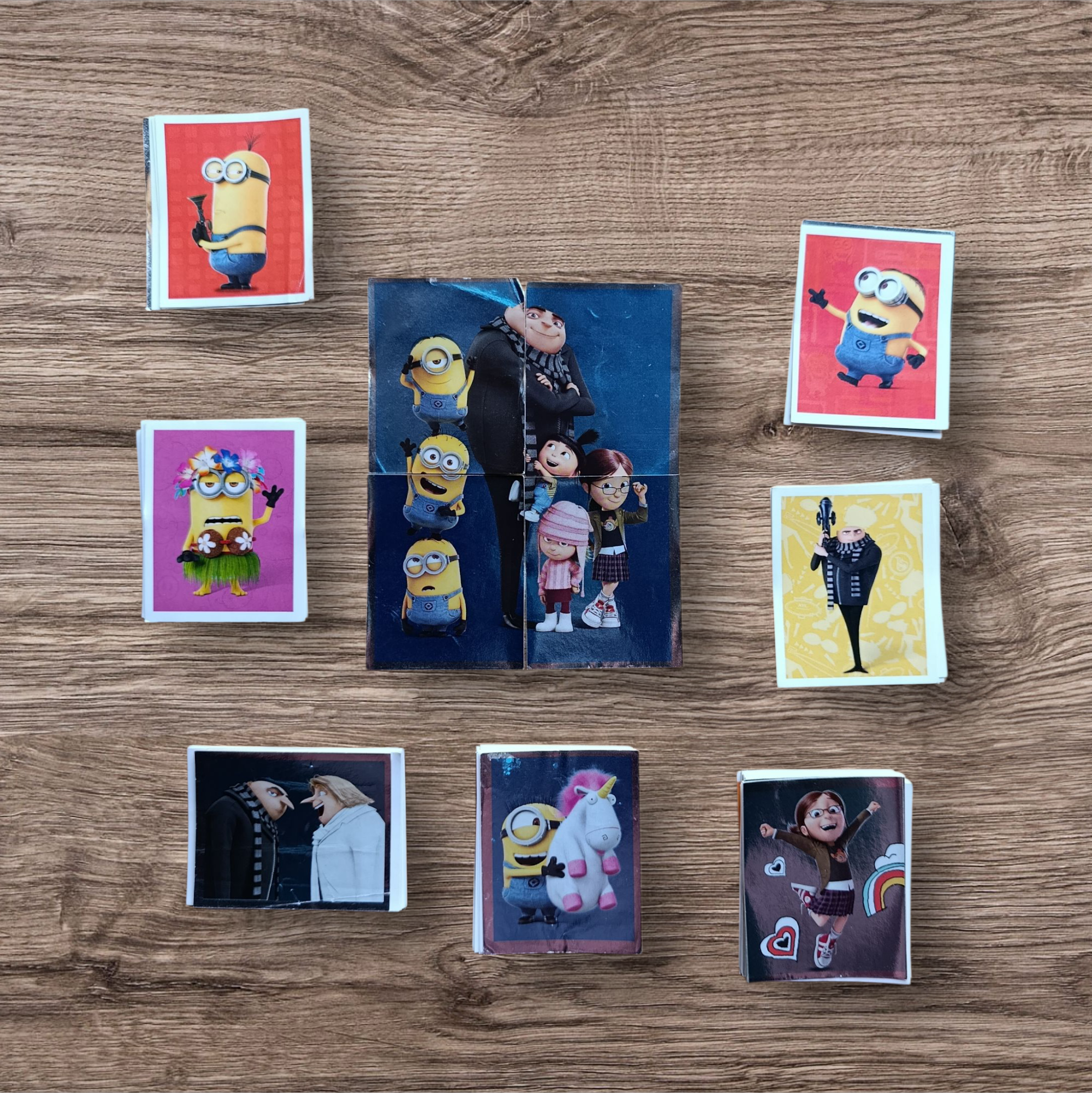 Lote 161 figuritas sin repetir Mi Villano Favorito 3