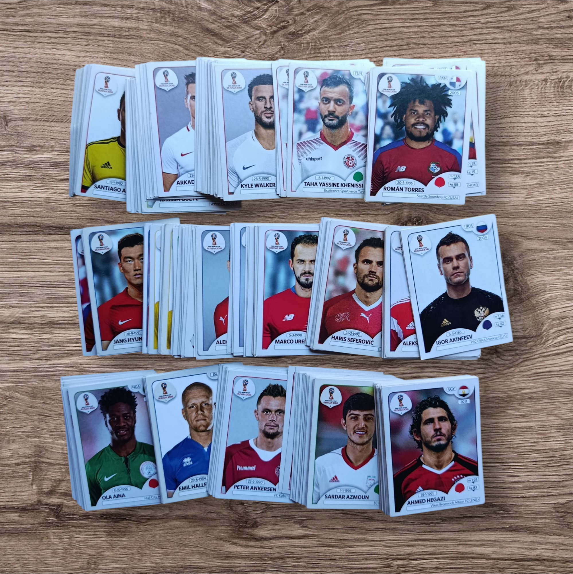 Lote 323 figuritas sin repetir Mundial Rusia 2018
