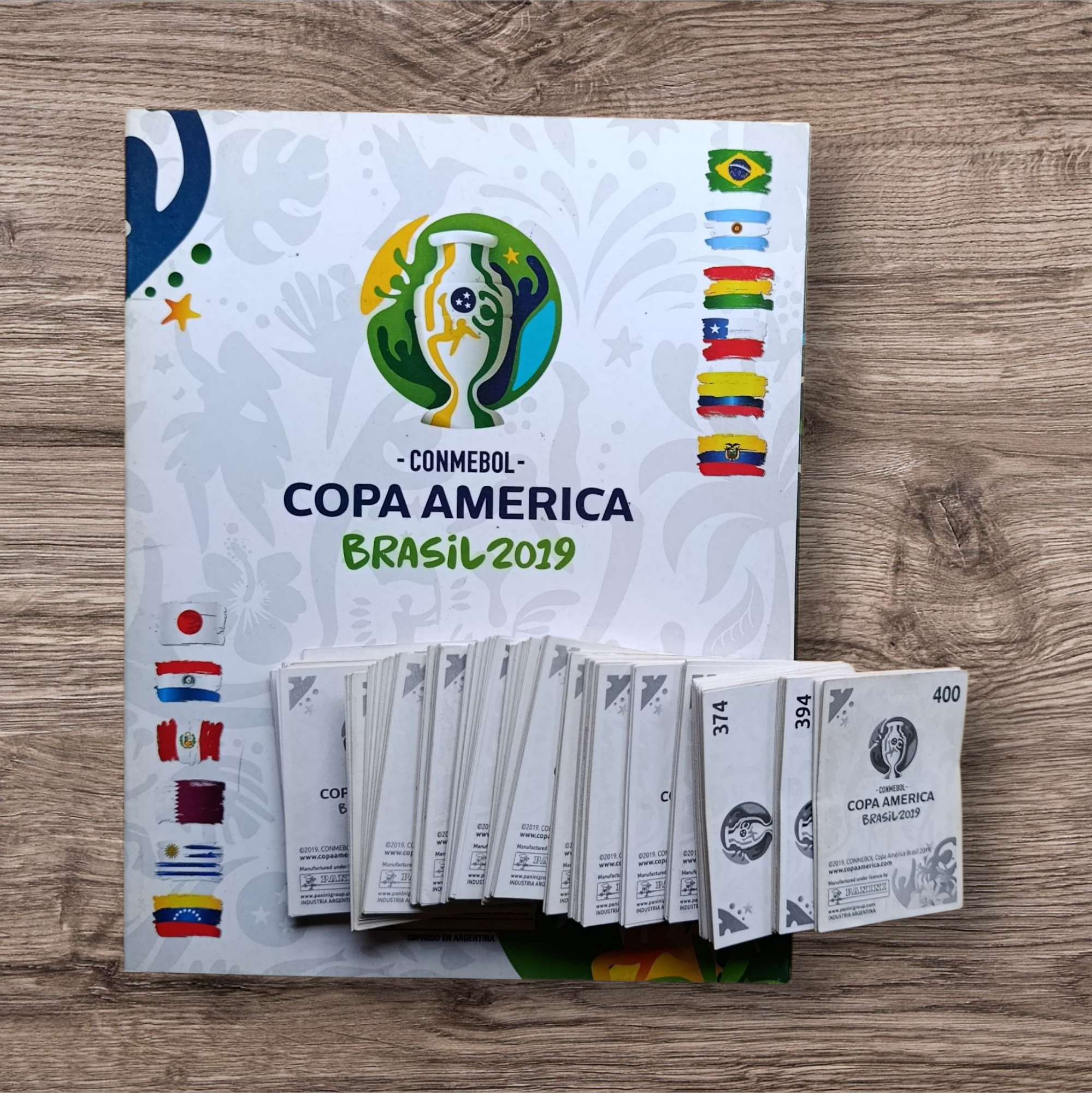 Álbum + 294 figuritas sin repetir Copa América 2019