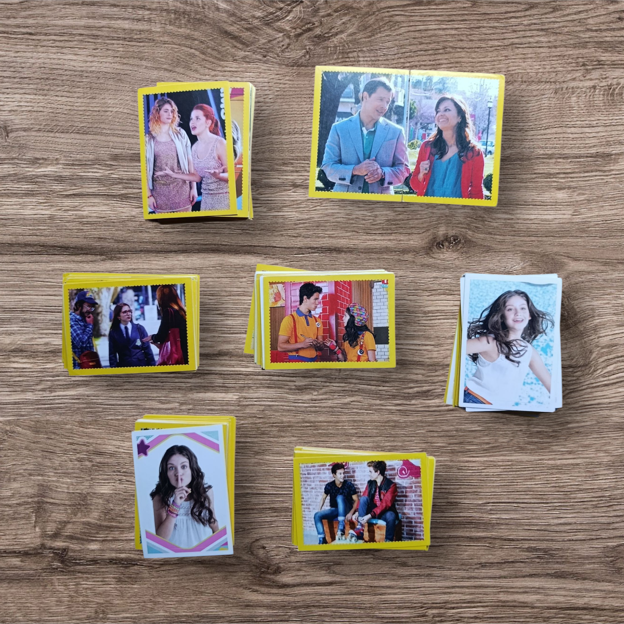 Lote 187 figuritas sin repetir de Soy Luna, de Panini