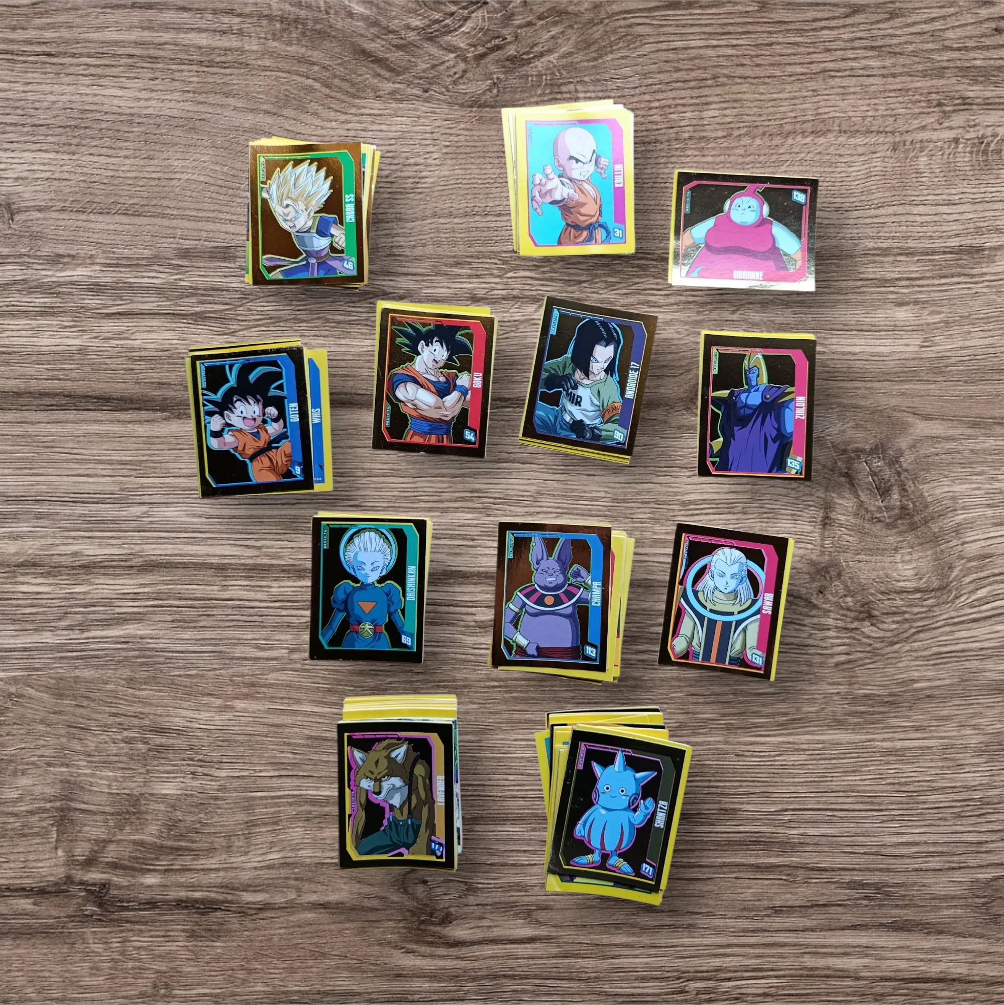 Lote 180 figuritas sin repetir Dragon Ball