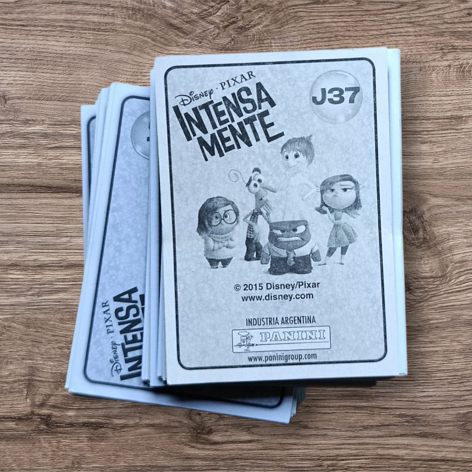 Lote 118 figuritas sin repetir Intensamente