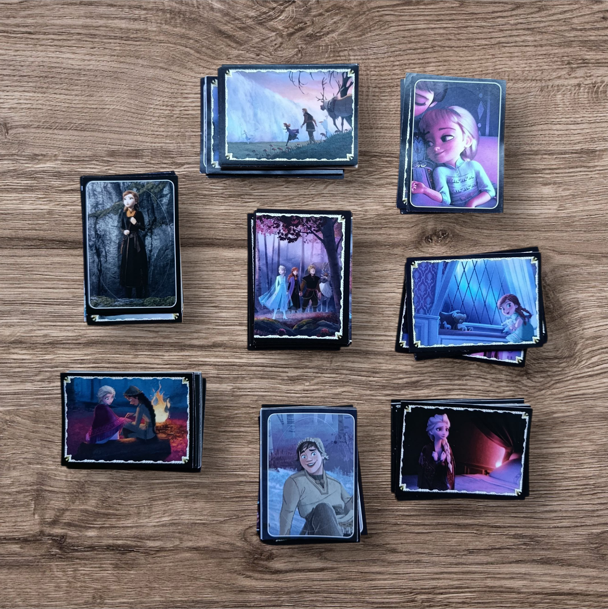 Lote 114 figuritas sin repetir Frozen 2