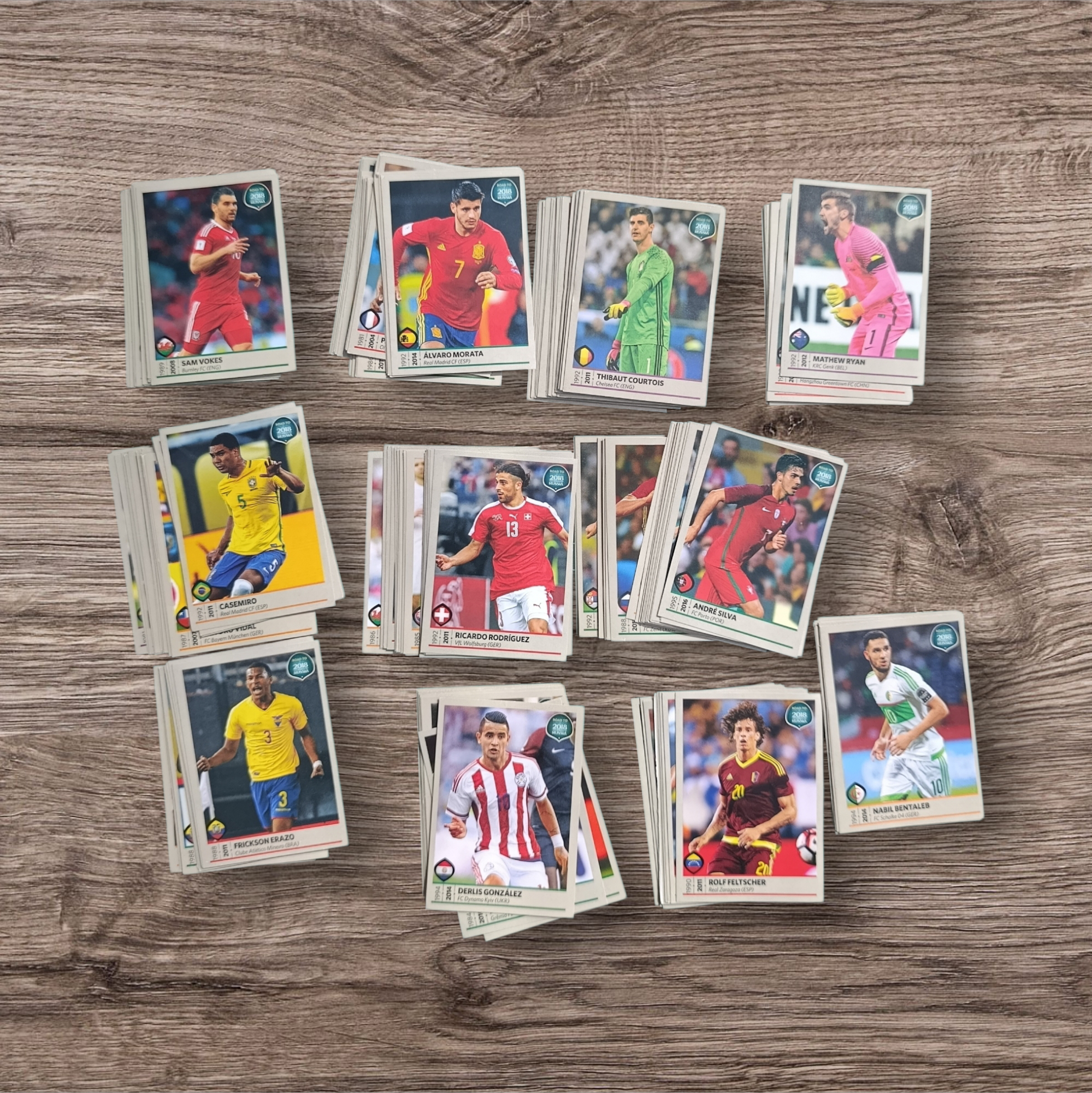 Lote 212 figuritas sin repetir Road to Rusia 2018