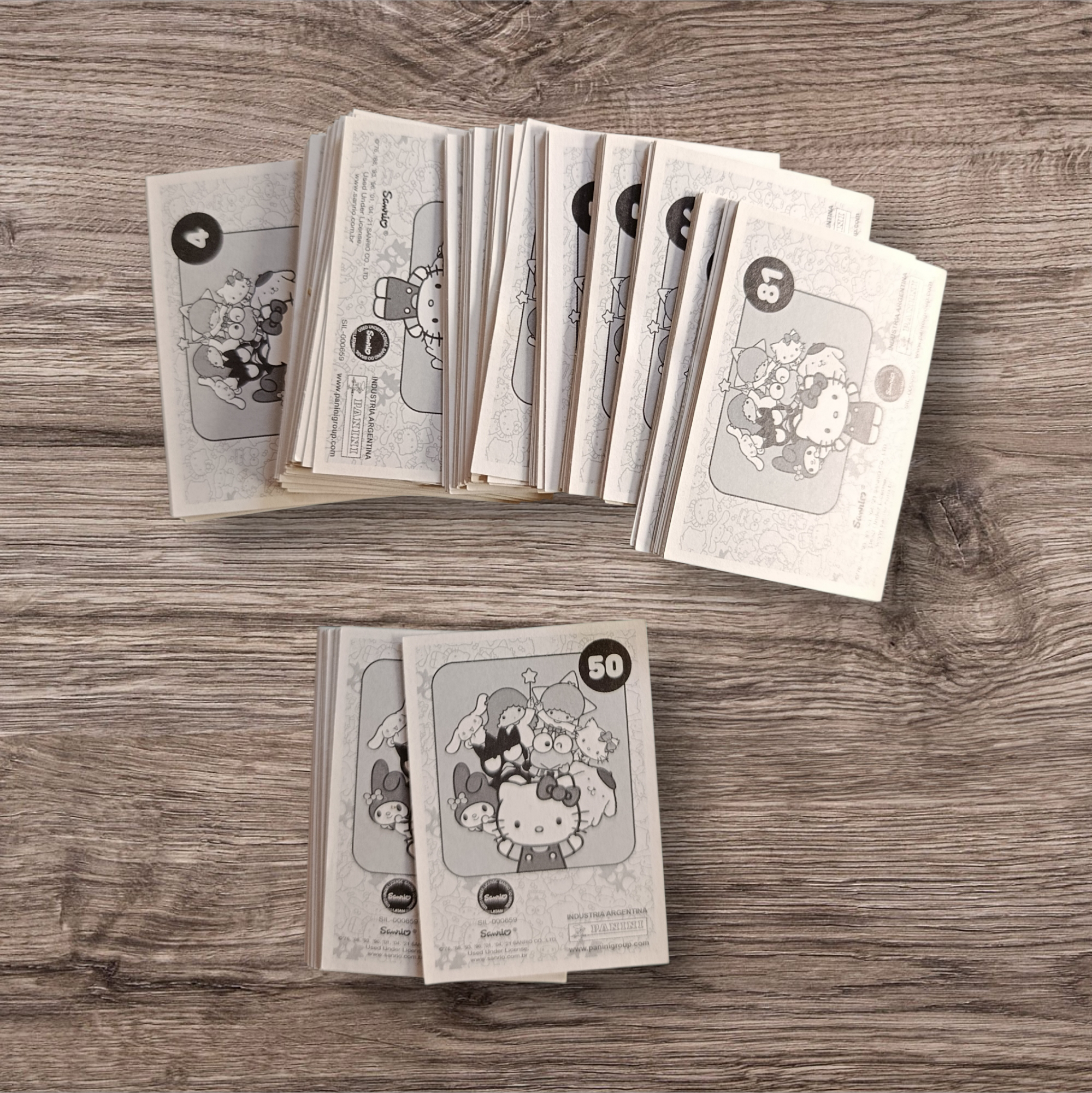 Lote 172 figuritas Hello Kitty