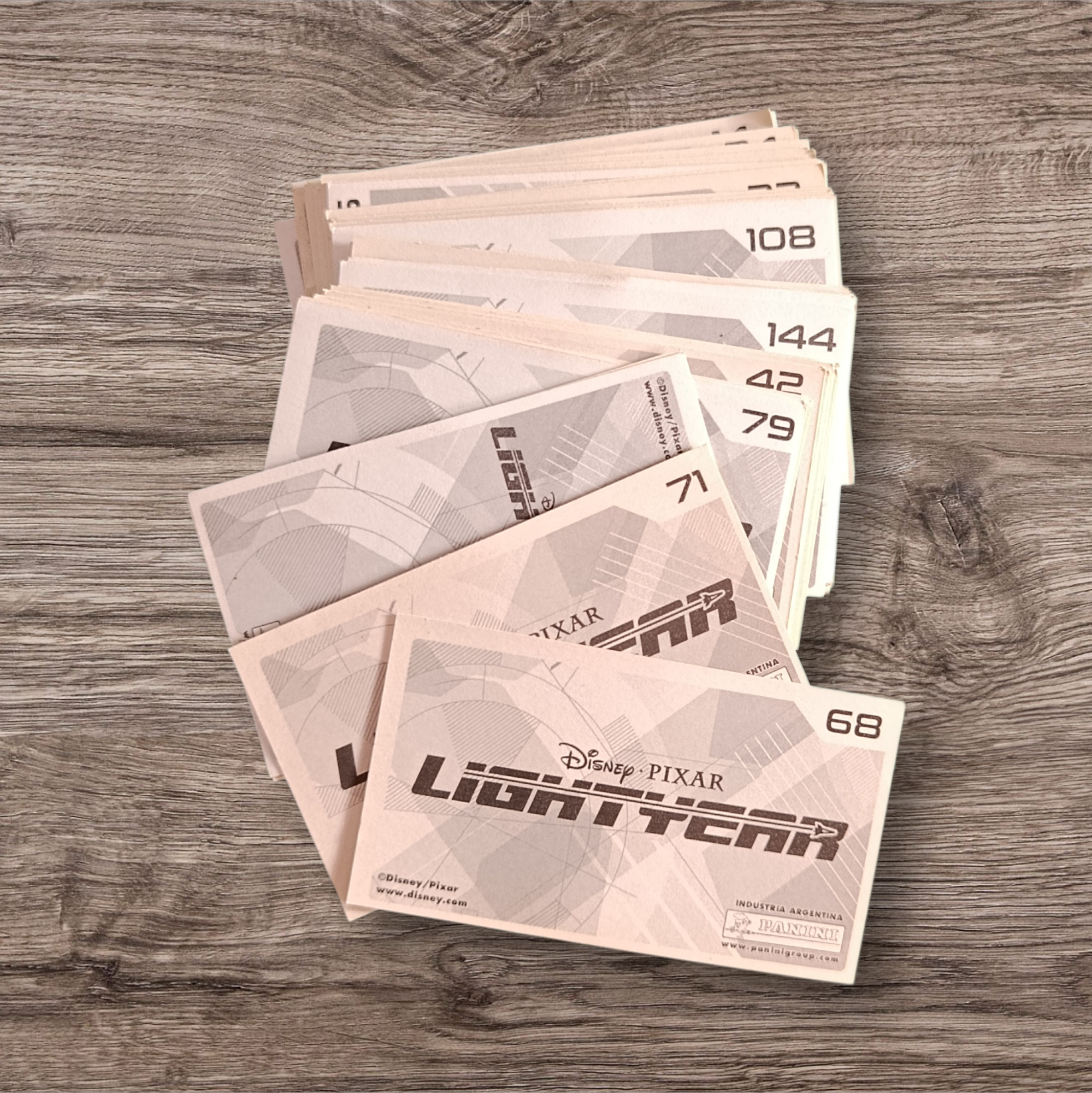 Lote 72 figuritas Lightyear