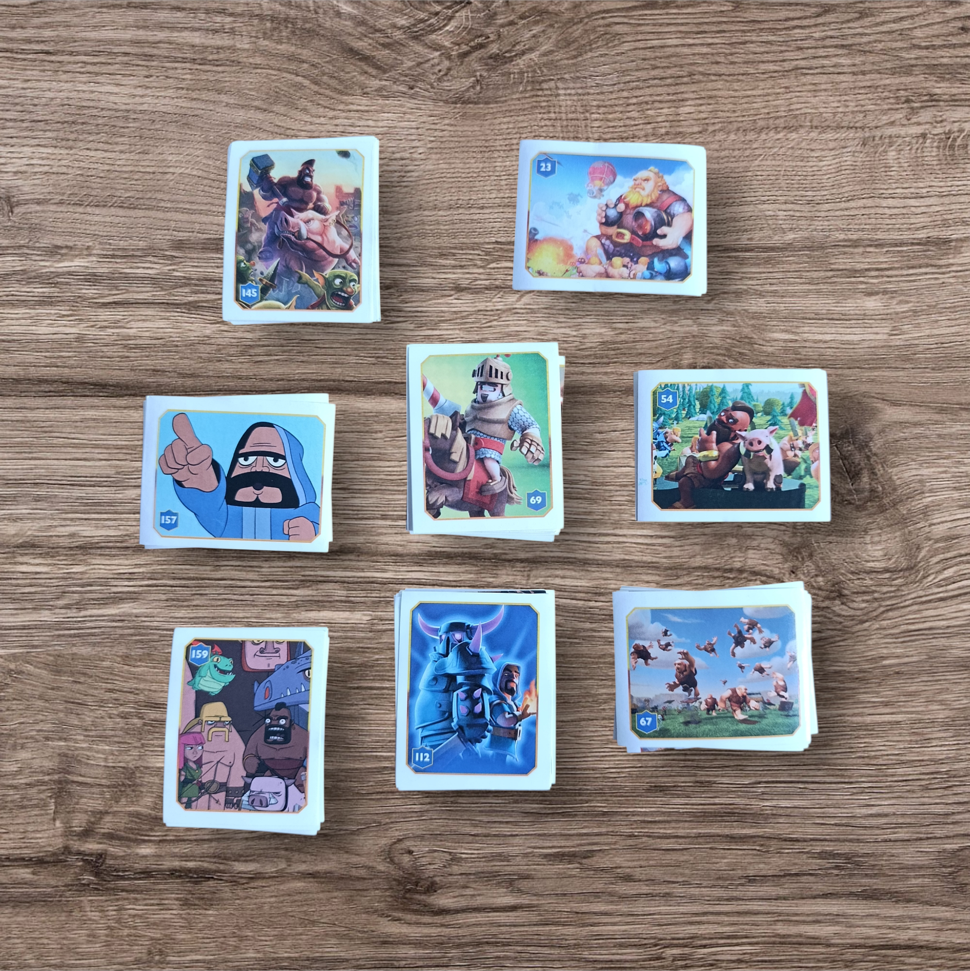 Lote 44 figuritas Clash Royale