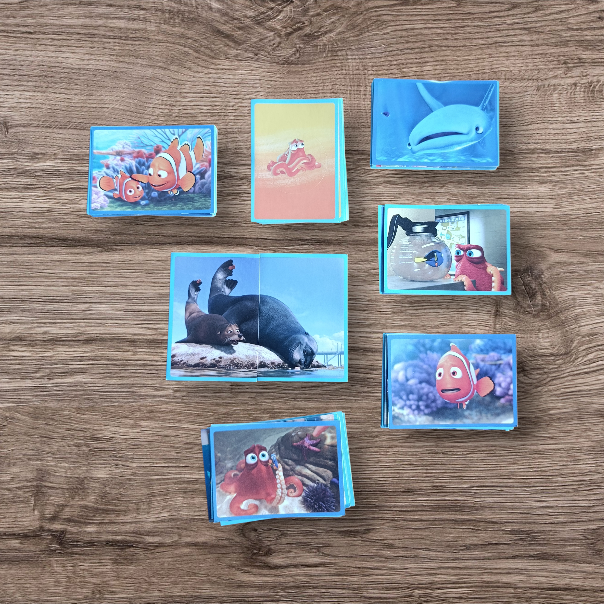 Lote 58 figuritas sin repetir Buscando a Dory