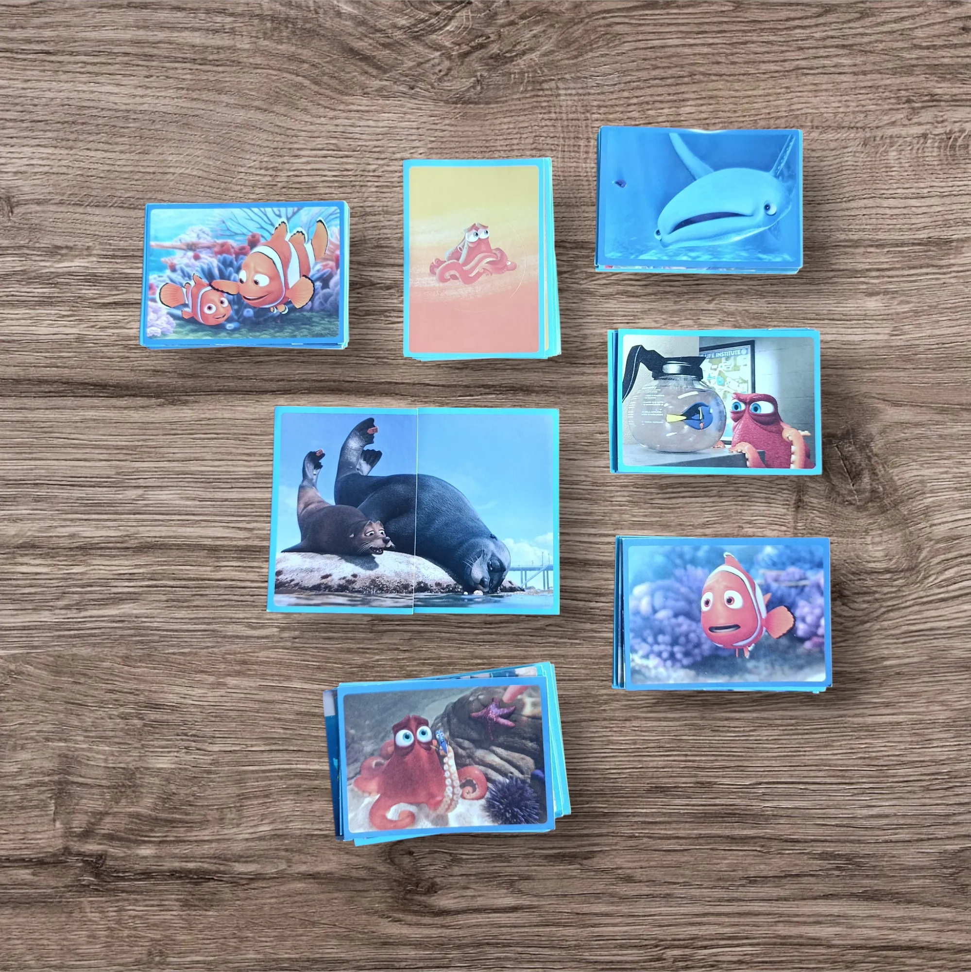 Lote 58 figuritas sin repetir Buscando a Dory