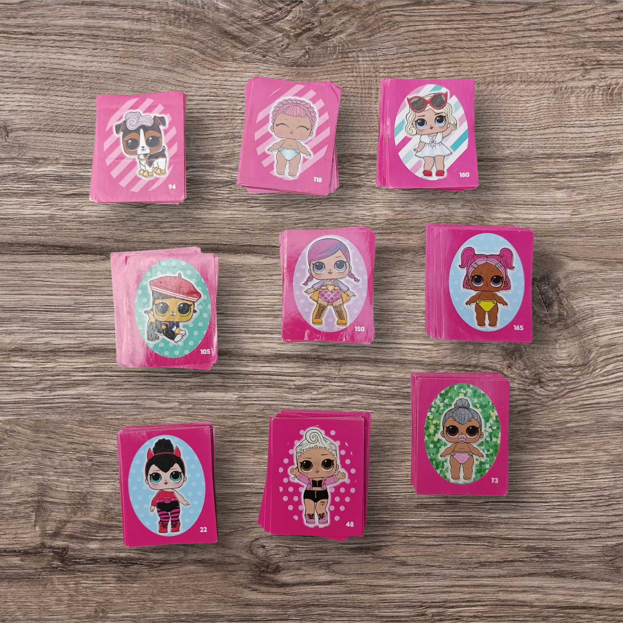 Lote 154 figuritas sin repetir Lol Surprise