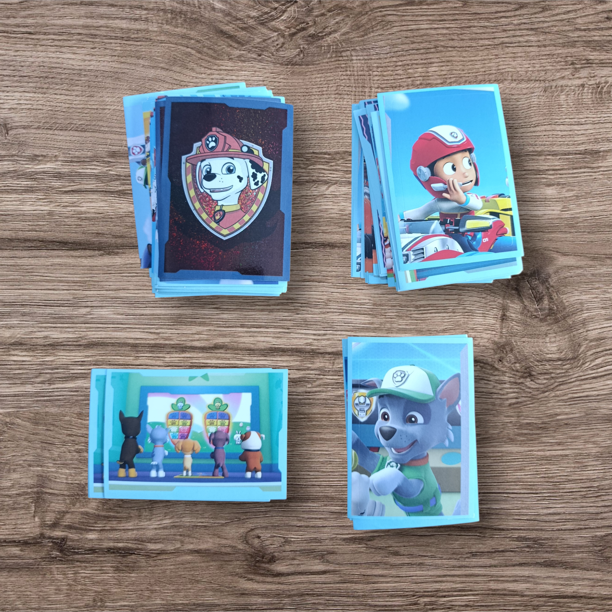 Lote 67 figuritas Paw Patrol