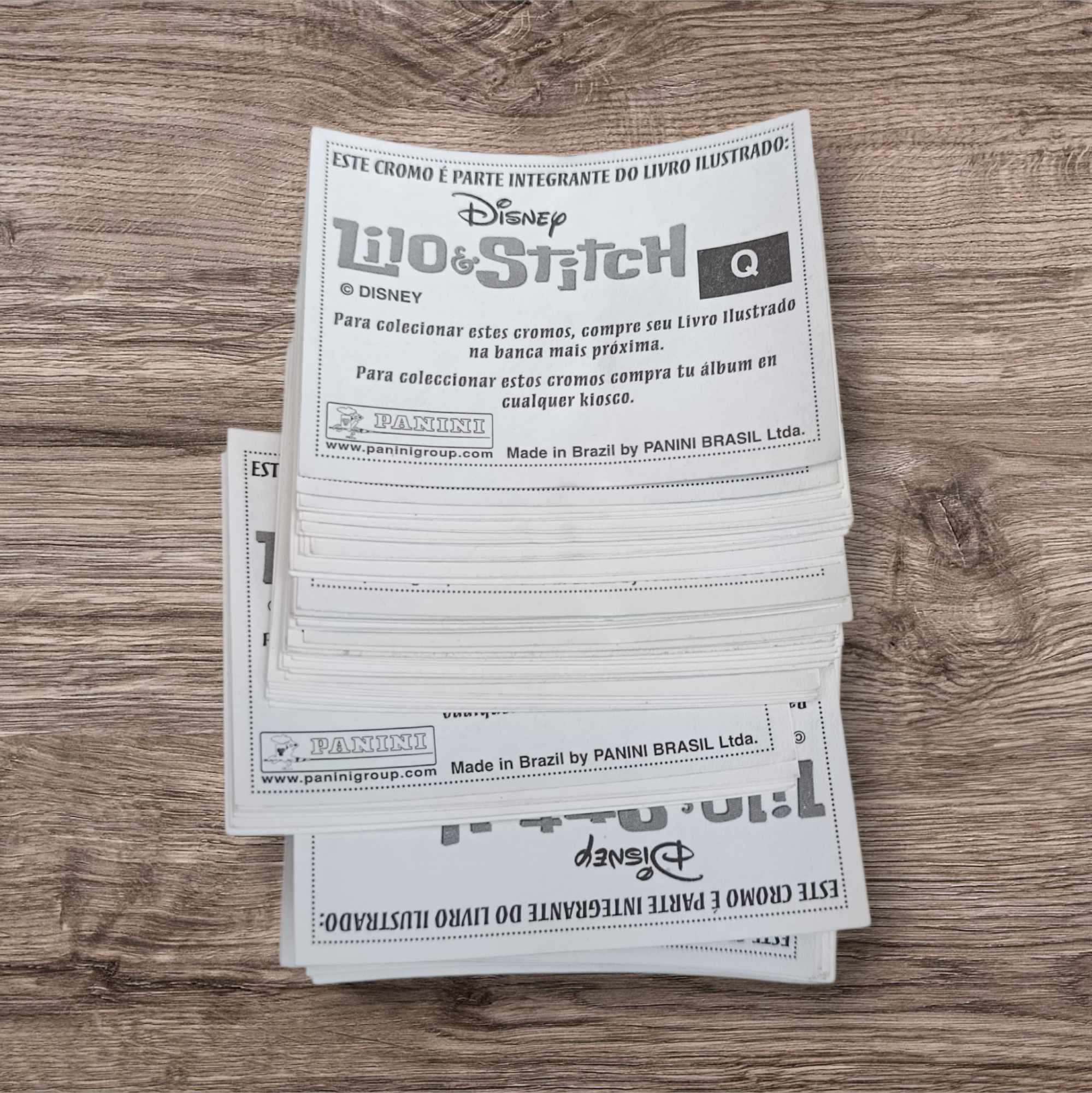 Lote 121 figuritas sin repetir Lilo & Stich