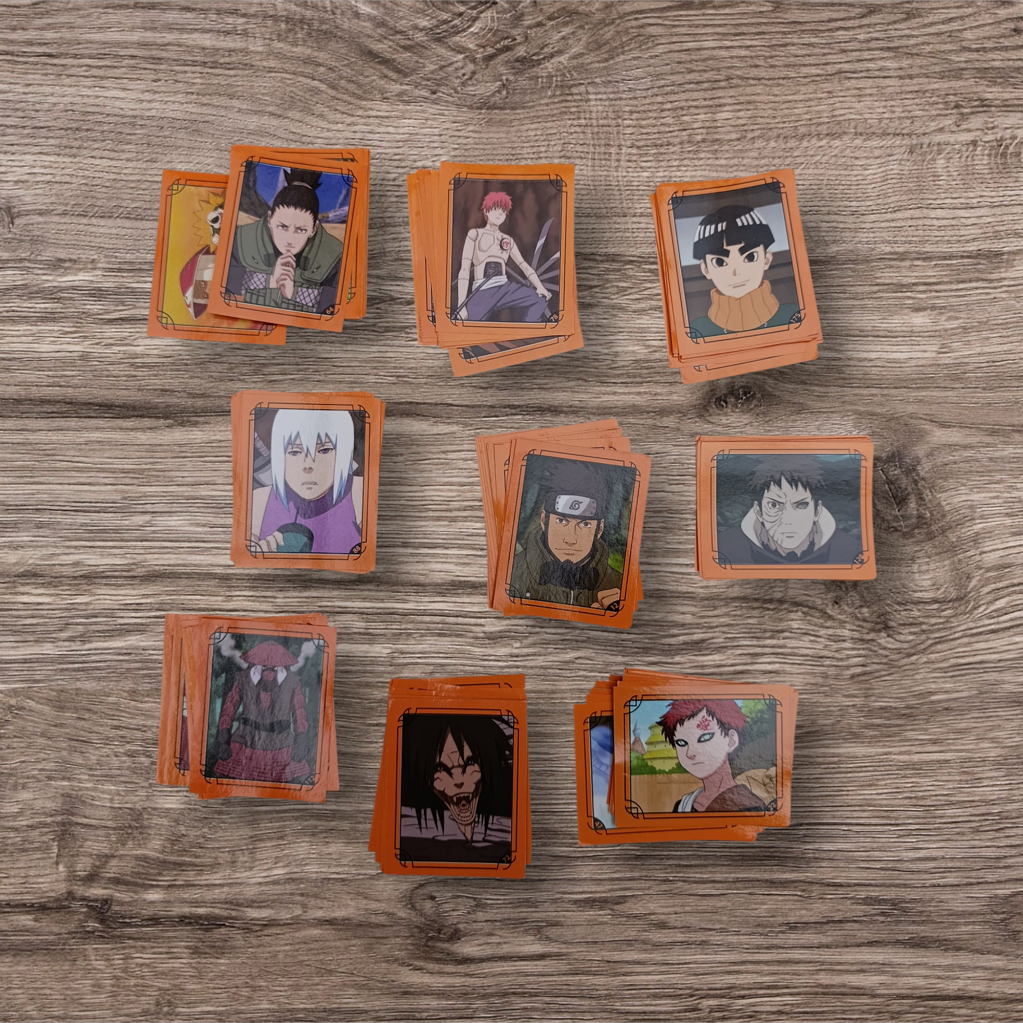 Lote 145 figuritas Naruto Shippuden