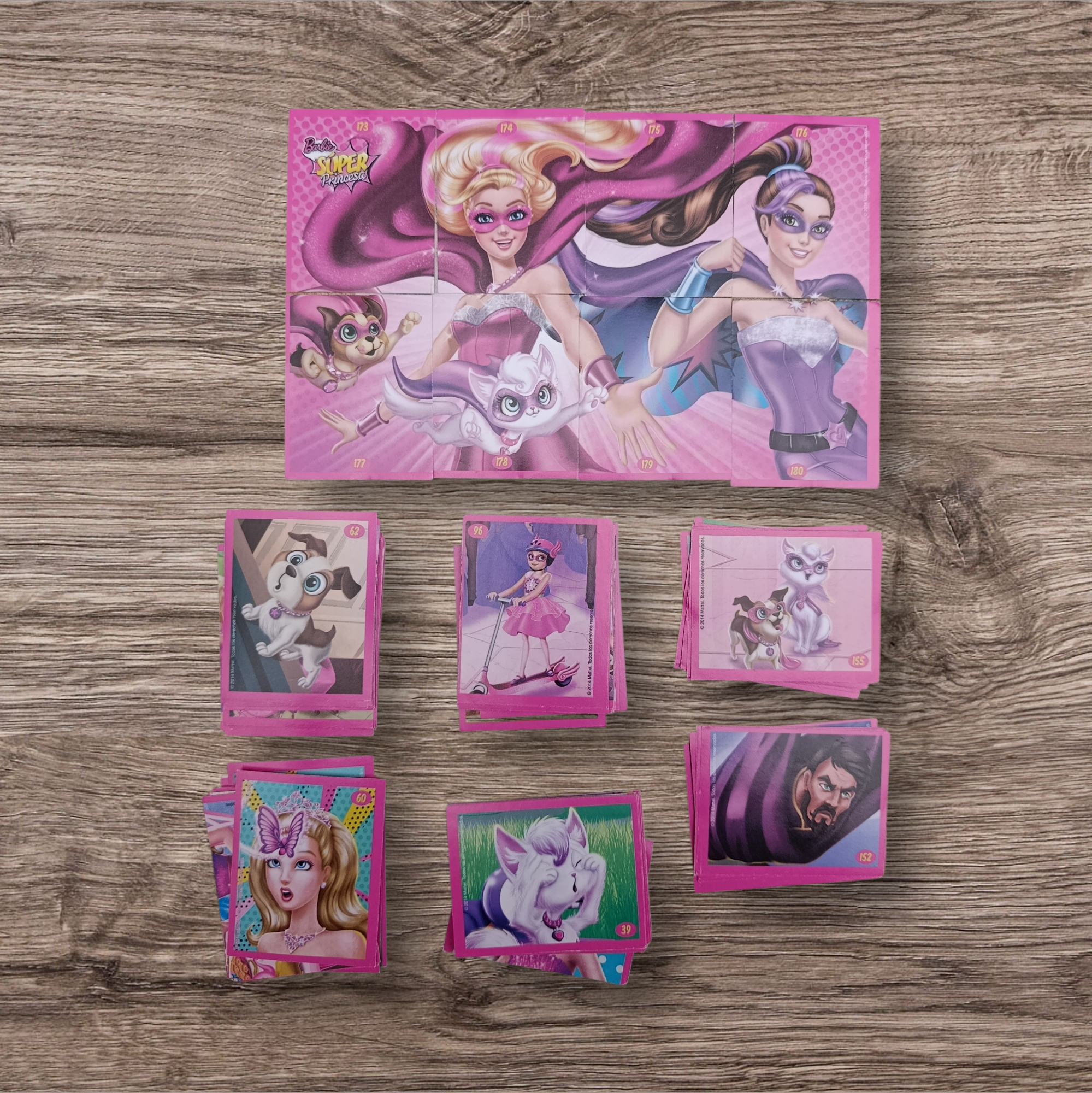 Lote 119 figuritas sin repetir Barbie