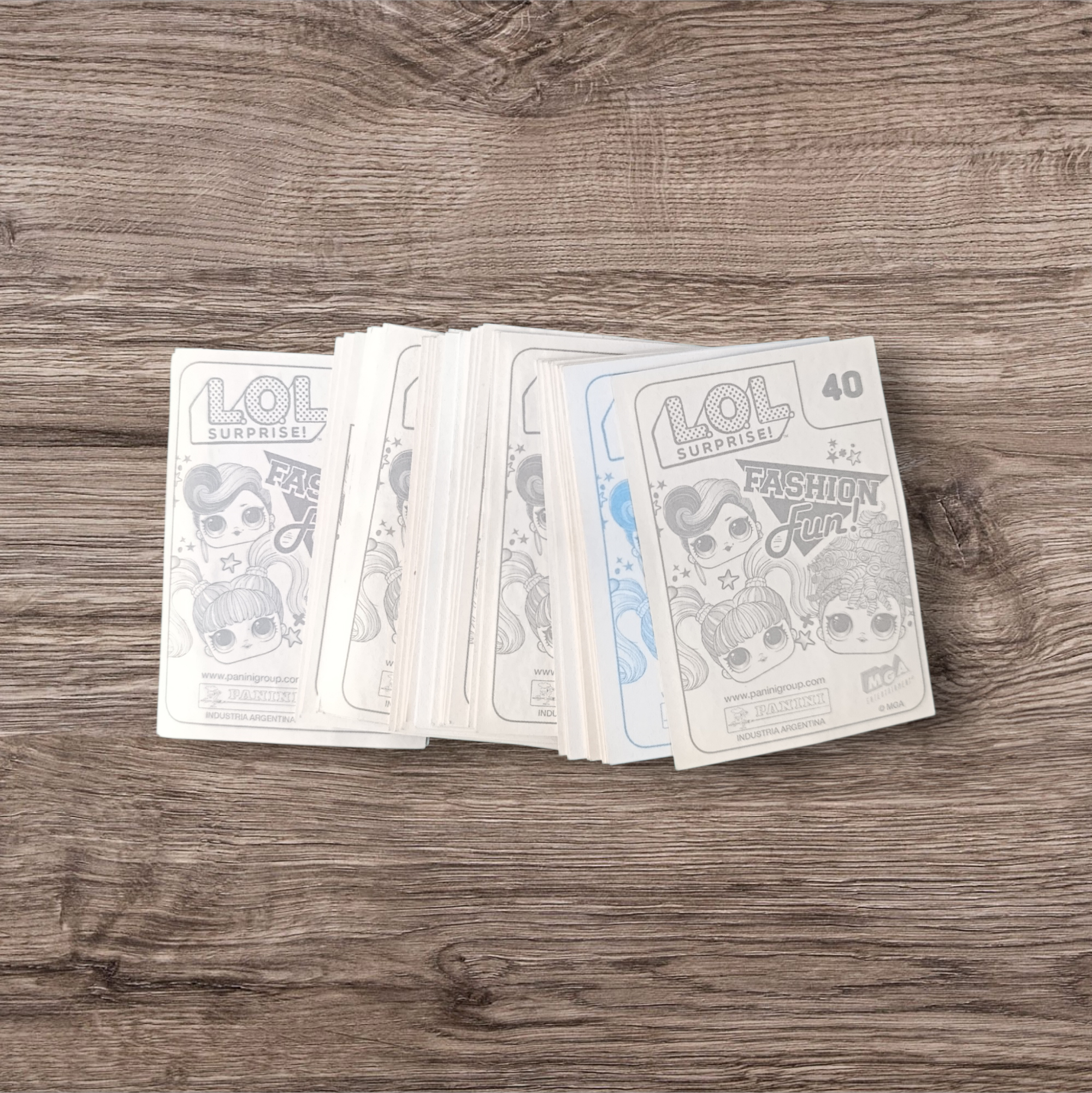 Lote 40 figuritas sin repetir Lol Fashion Fun