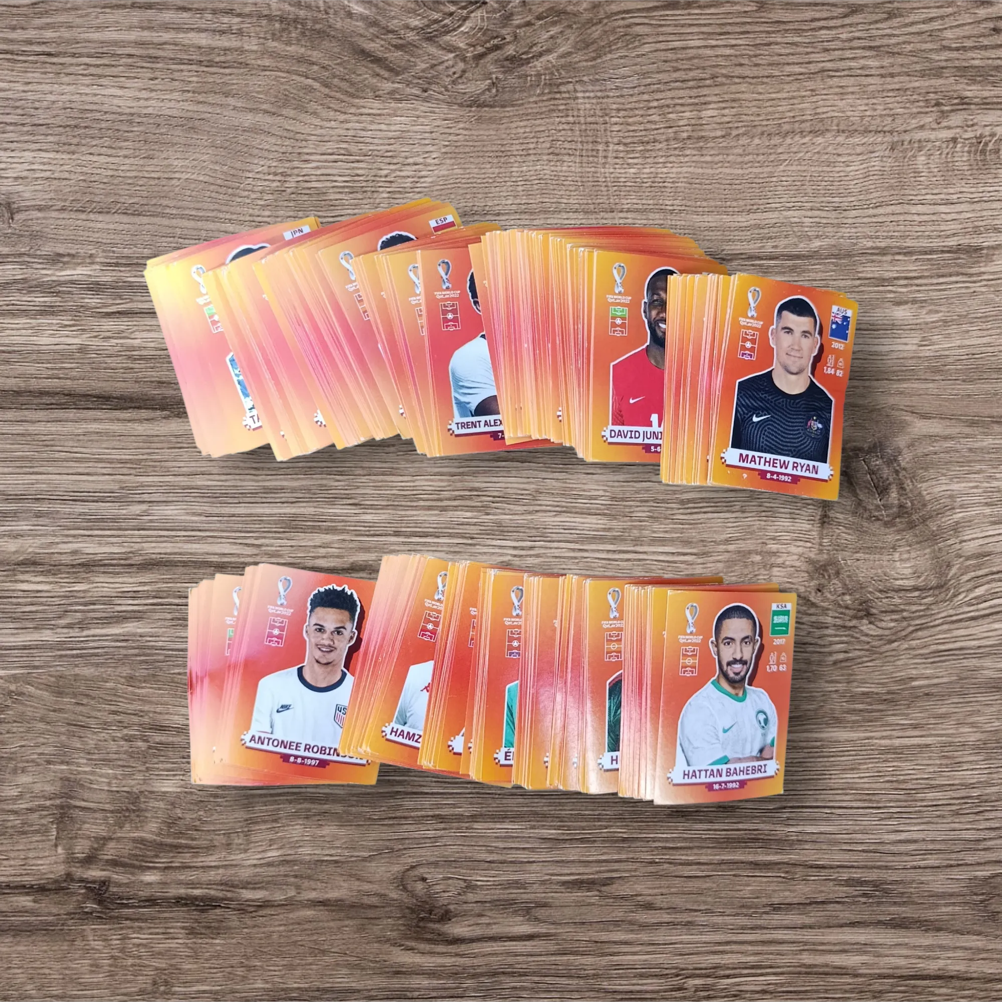 Lote 373 figuritas sin repetir Mundial Qatar 2022