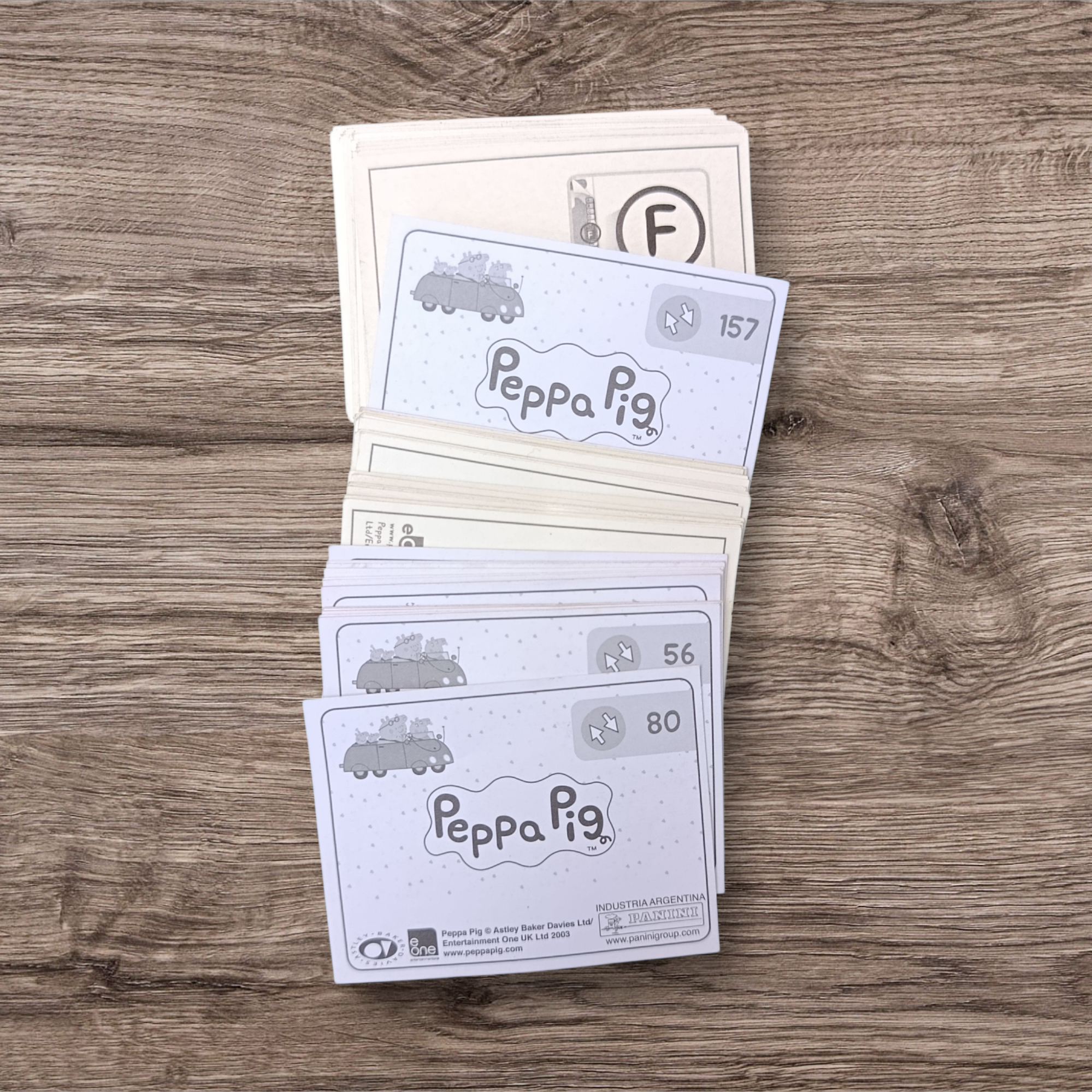 Lote 83 figuritas sin repetir Peppa Pig