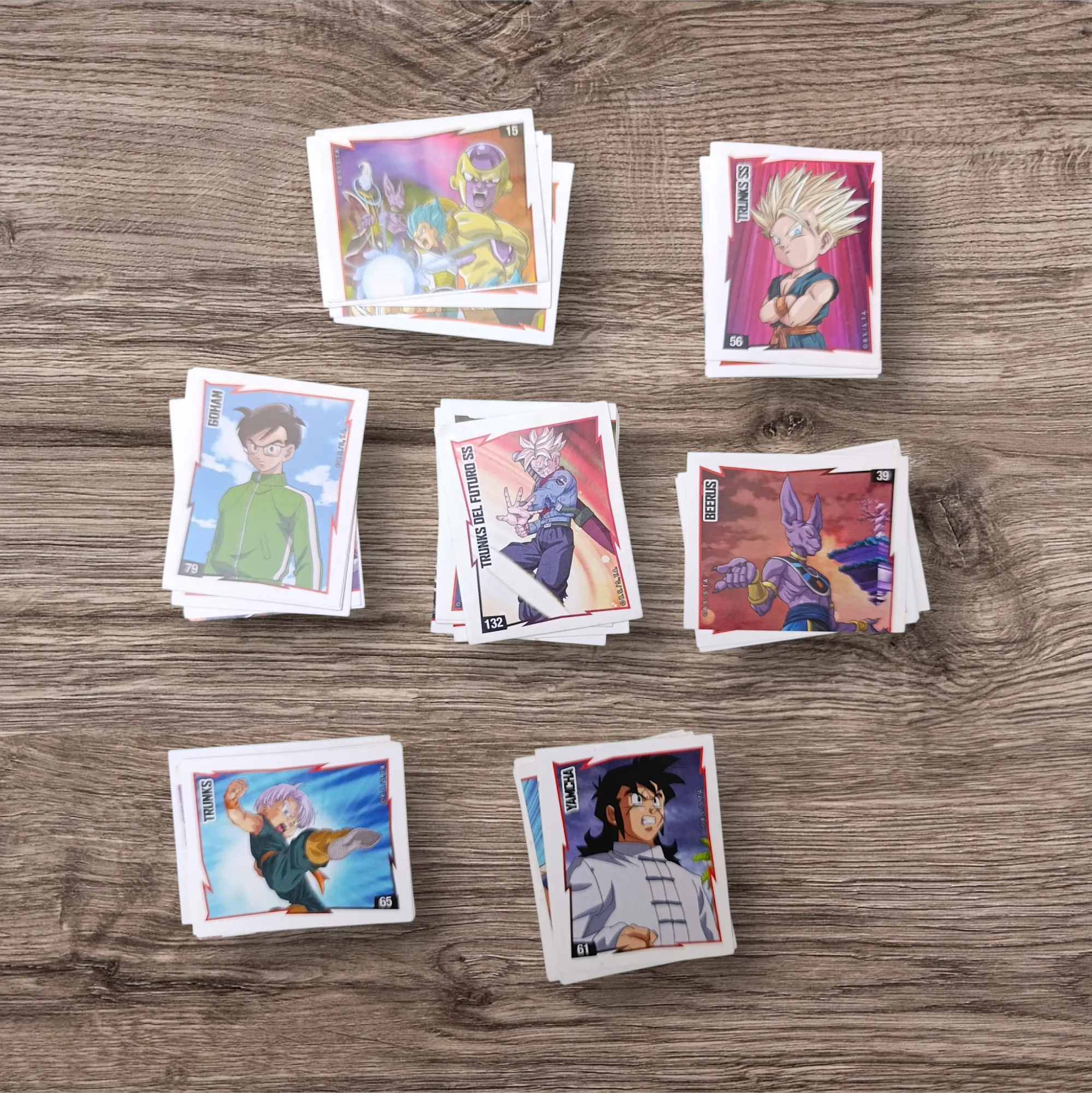 Lote 50 figuritas sin repetir Dragon Ball