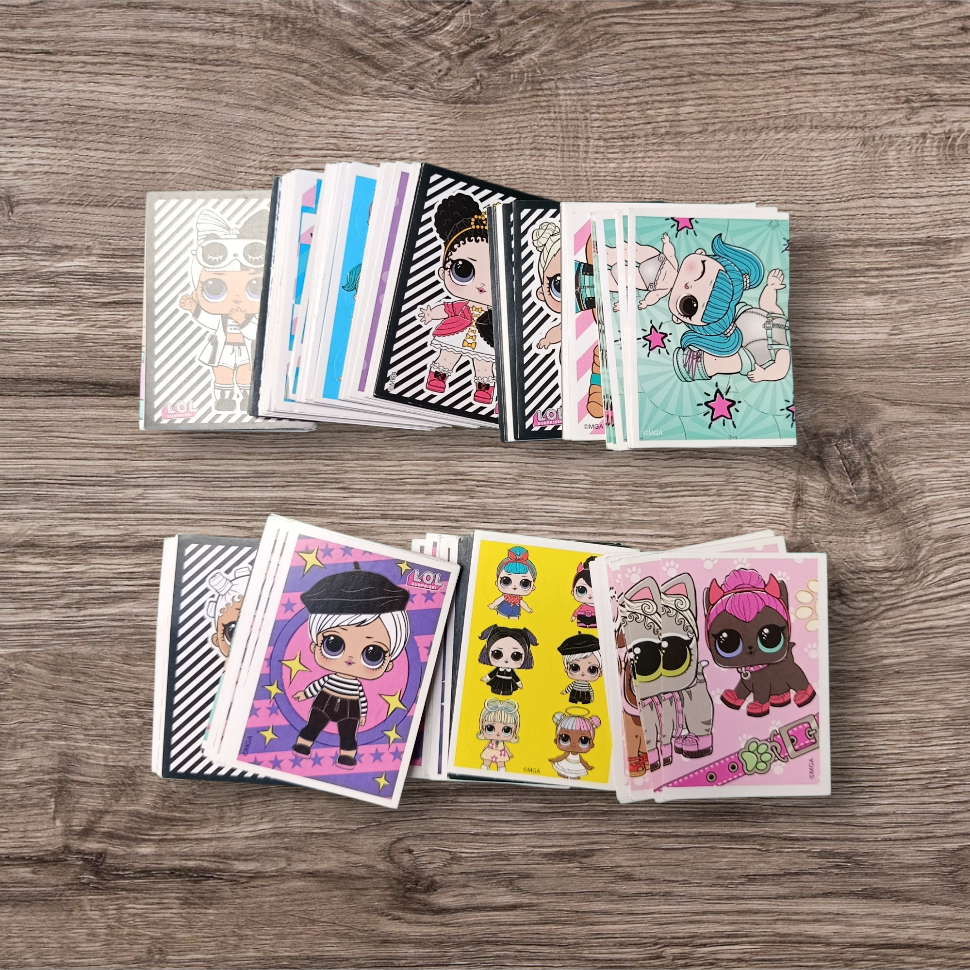 Lote 252 figuritas Lol Surprise