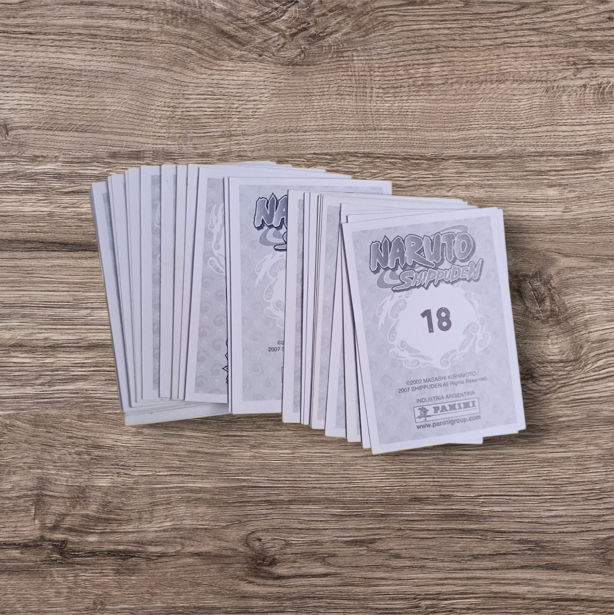 Lote 53 figuritas sin repetir Naruto Shippuden Panini