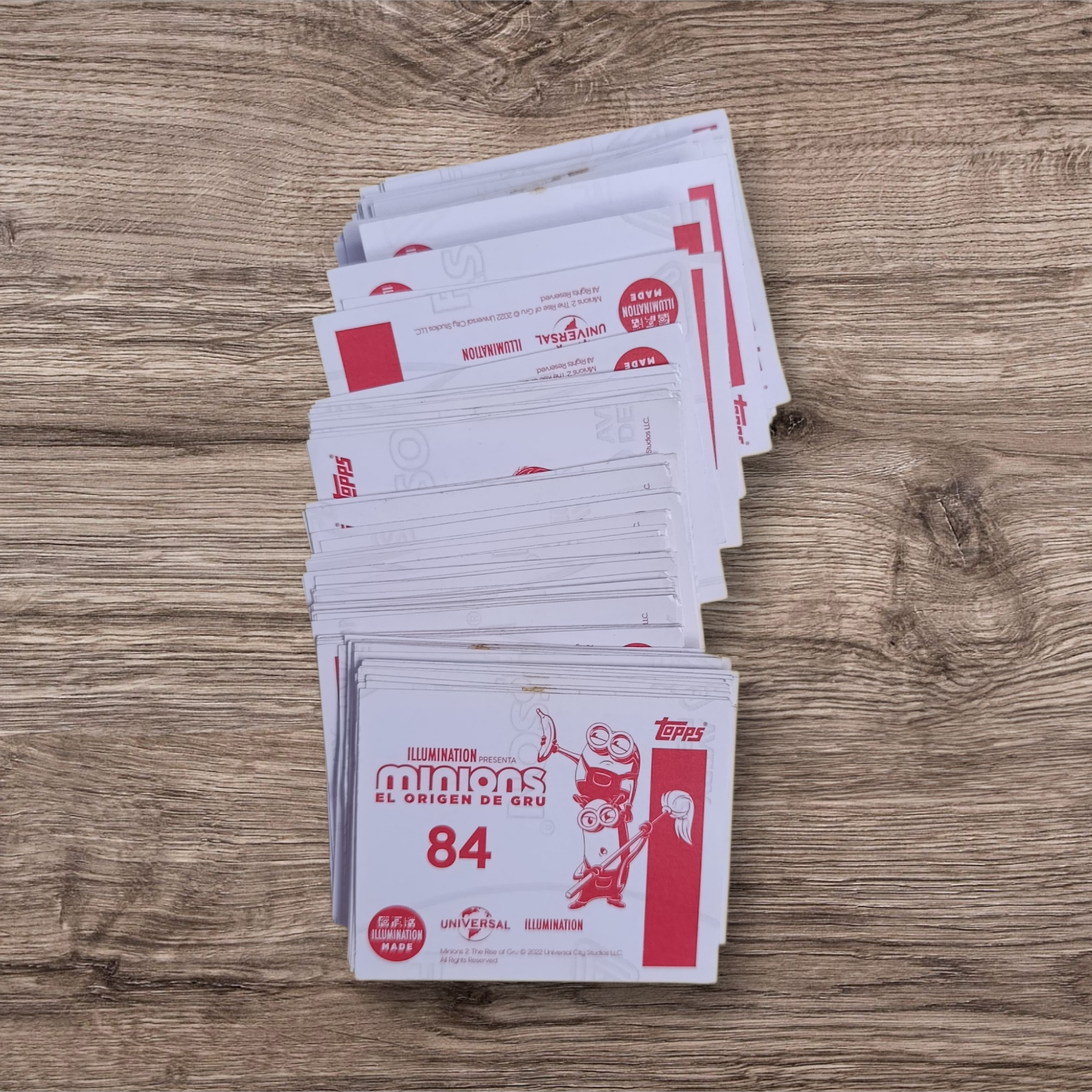 Lote 113 figuritas sin repetir Minions El origen de Gru