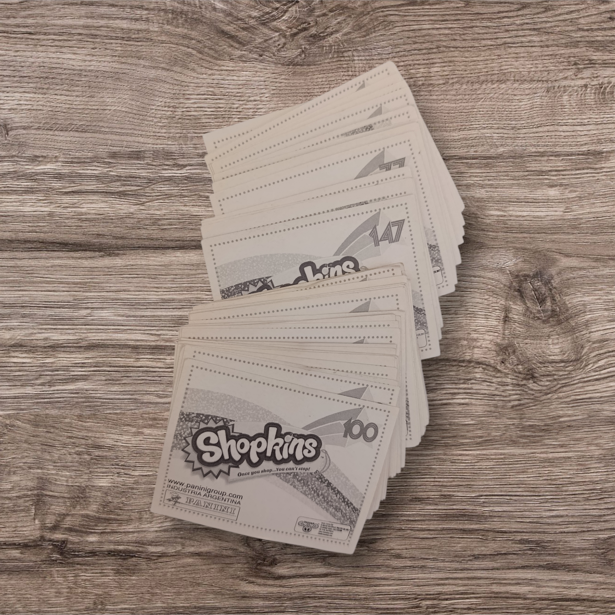 Lote 47 figuritas sin repetir Shopkins