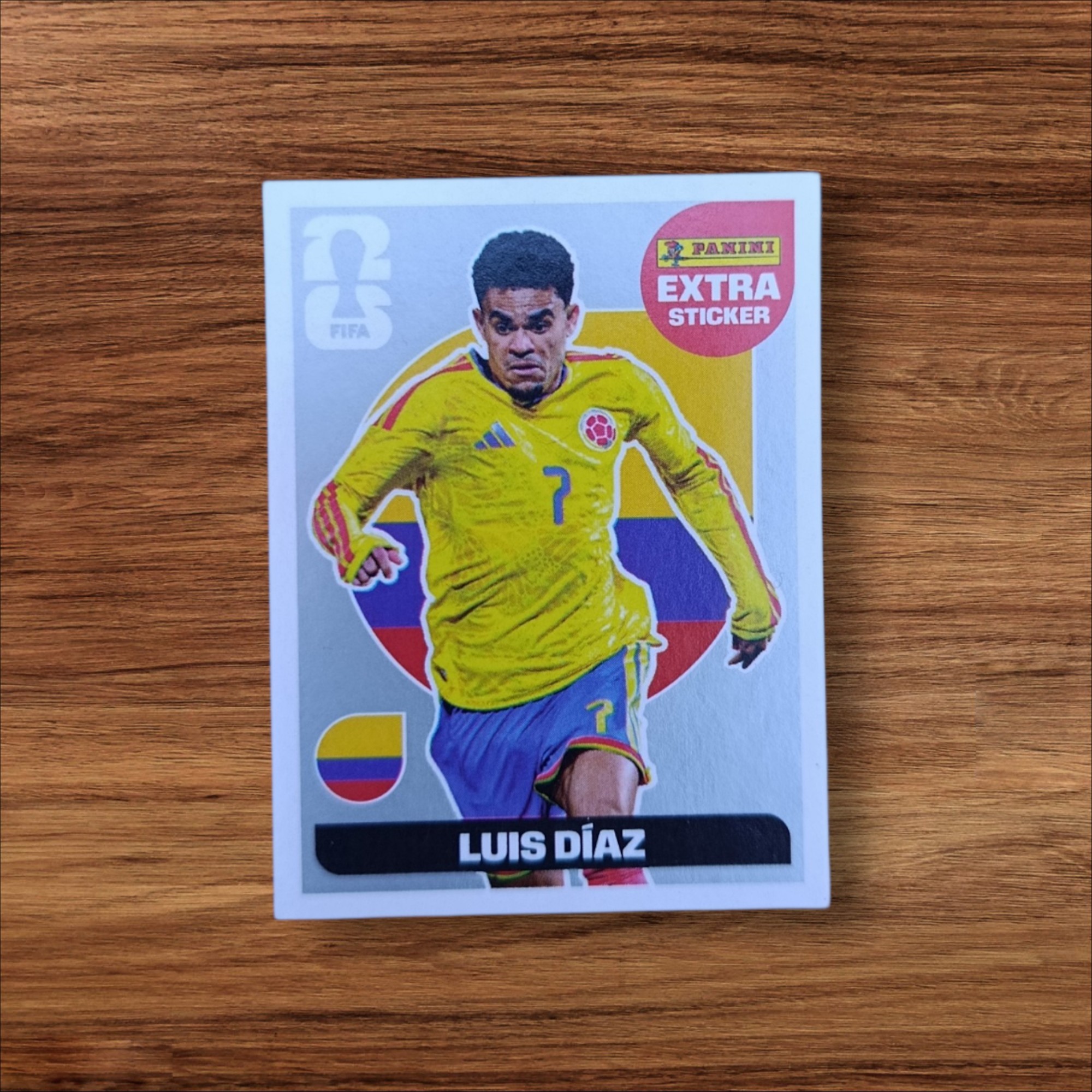 Figurita Extra Plateada de Luis Díaz – Mundial 2026 Panini