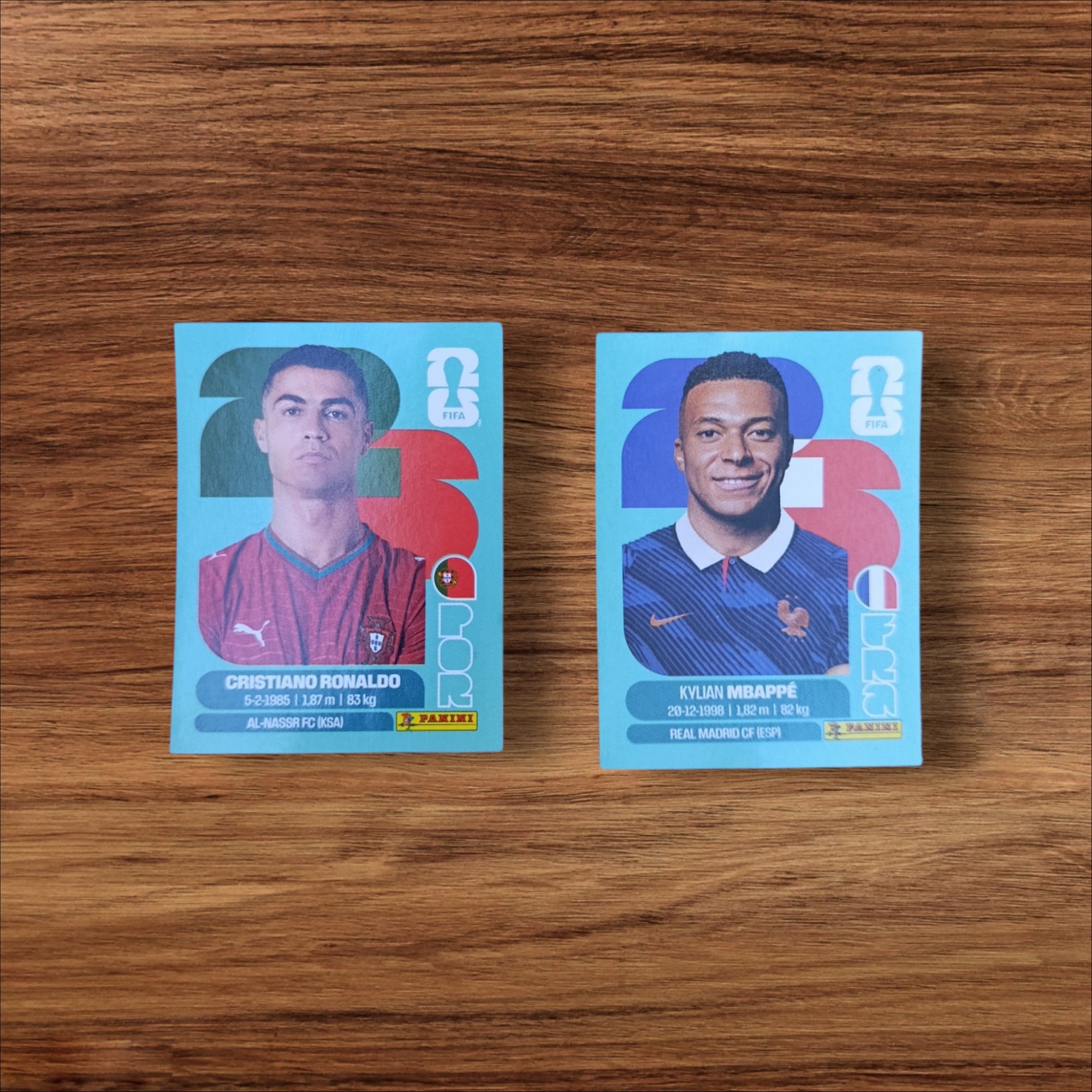Lote de 2 Figuritas Cristiano Ronaldo y Kylian Mbappé – Mundial 2026 Panini