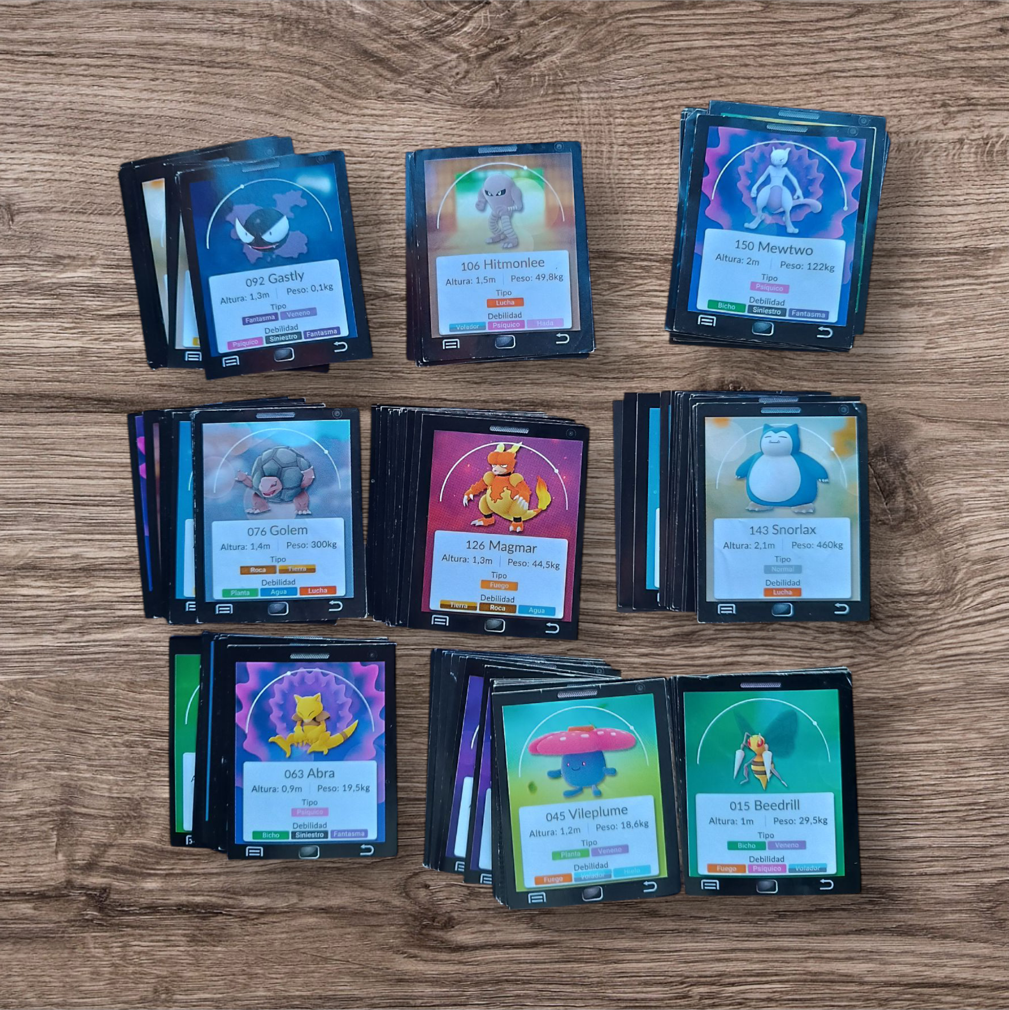 Lote 153 figuritas sin repetir Pokemon