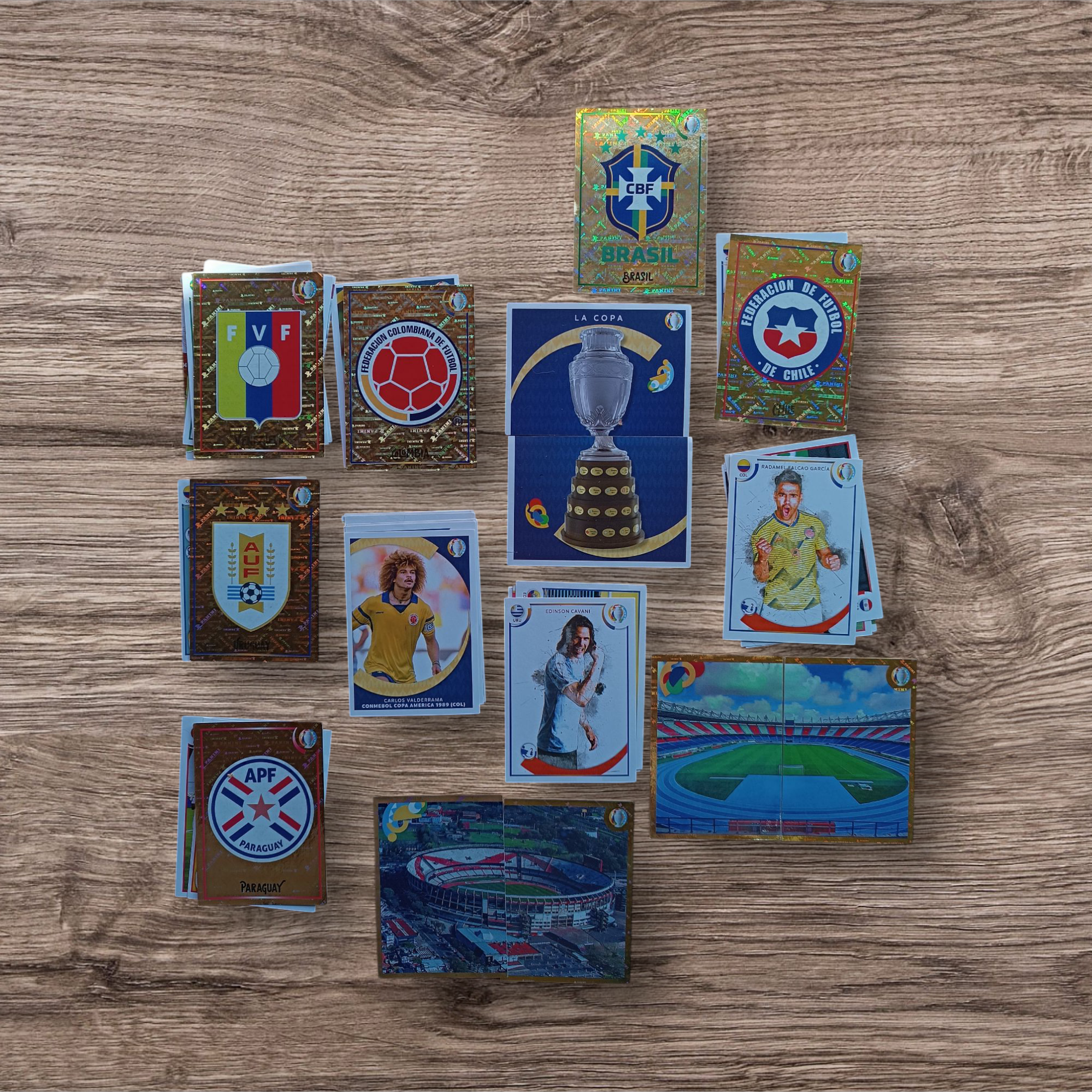 Lote 41 figuritas sin repetir Copa América 2021