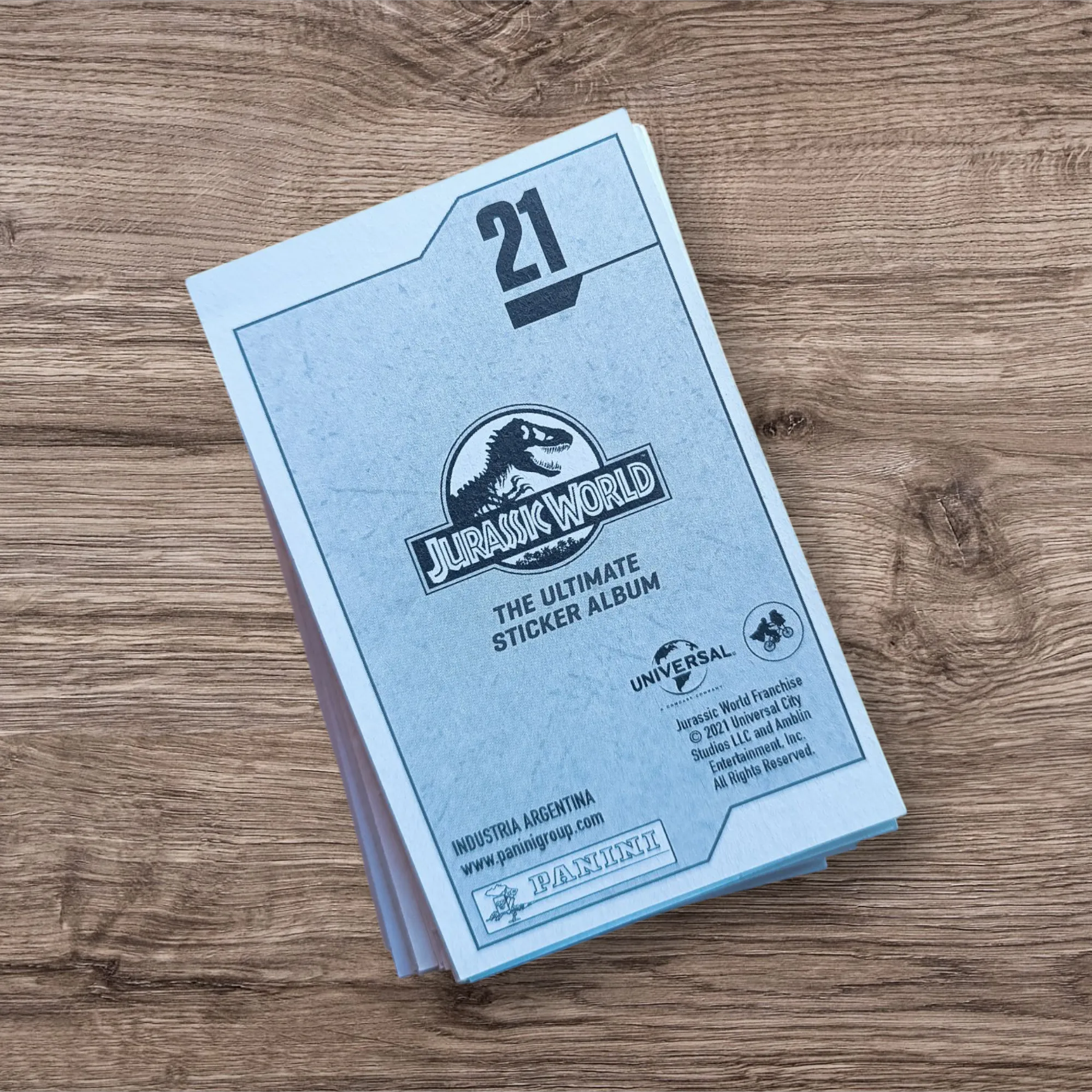 Lote 66 figuritas sin repetir Jurassic World 2021, de Panini