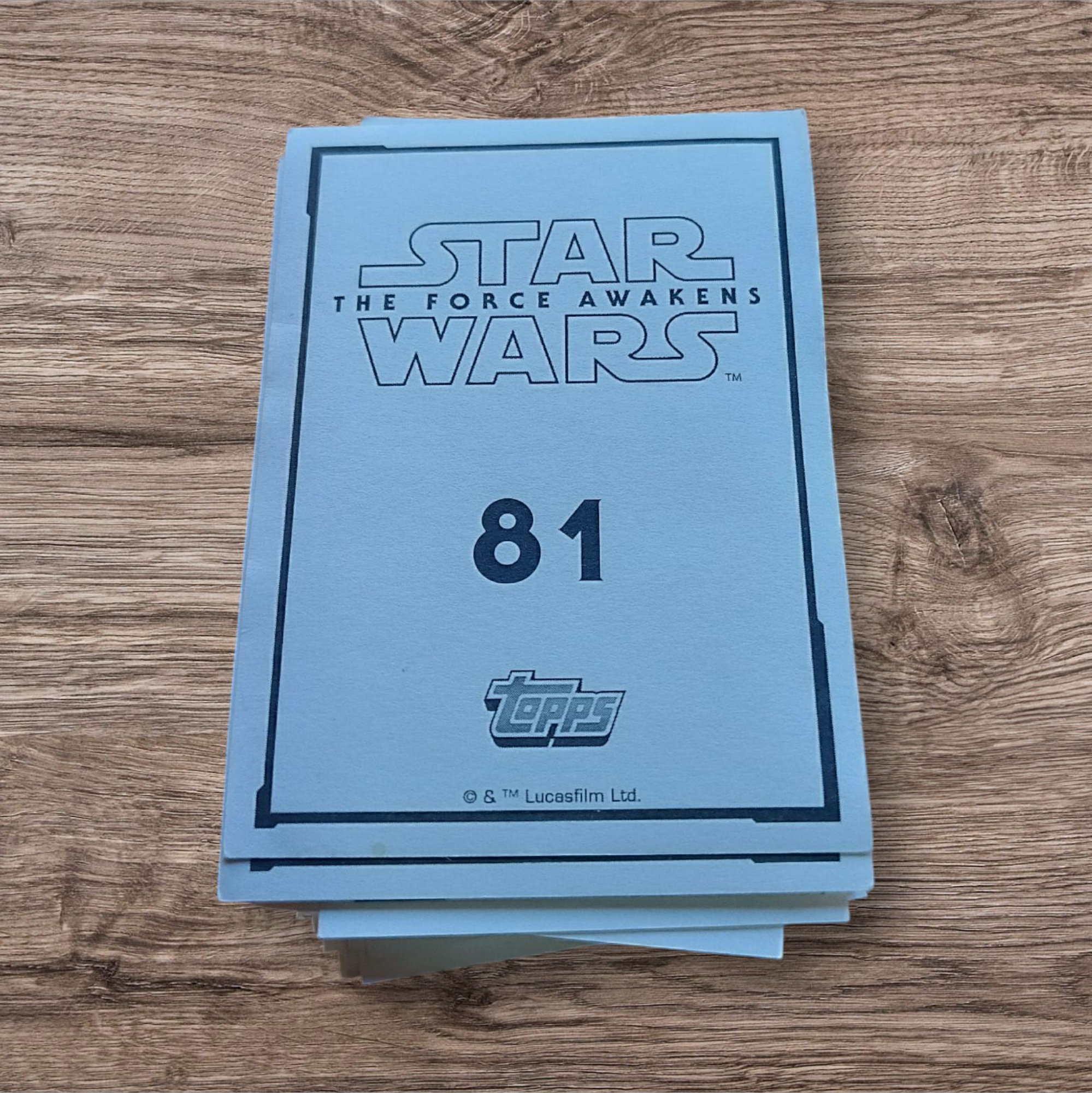 Lote 59 figuritas sin repetir Star Wars The Force Awakens