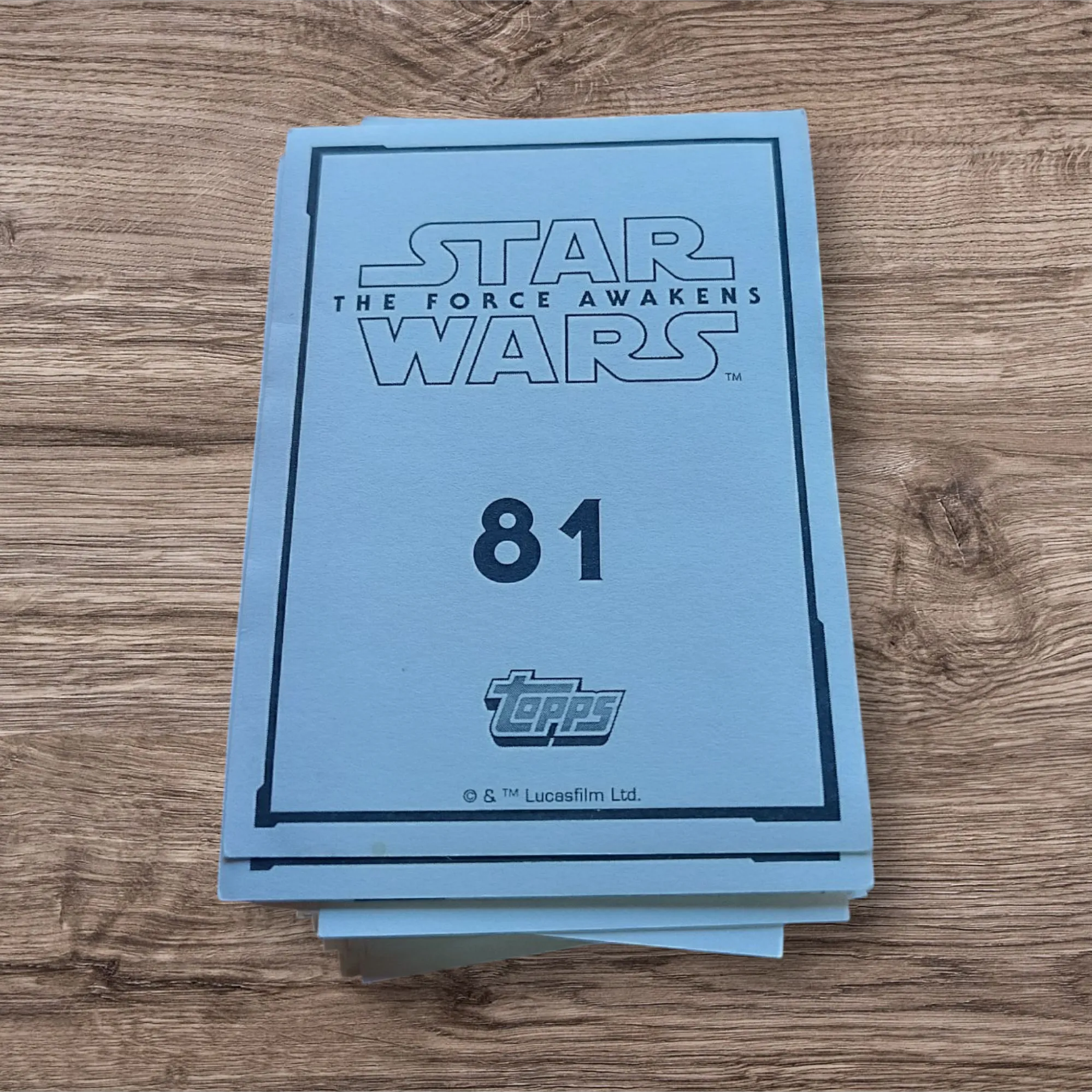 Lote 59 figuritas sin repetir Star Wars The Force Awakens