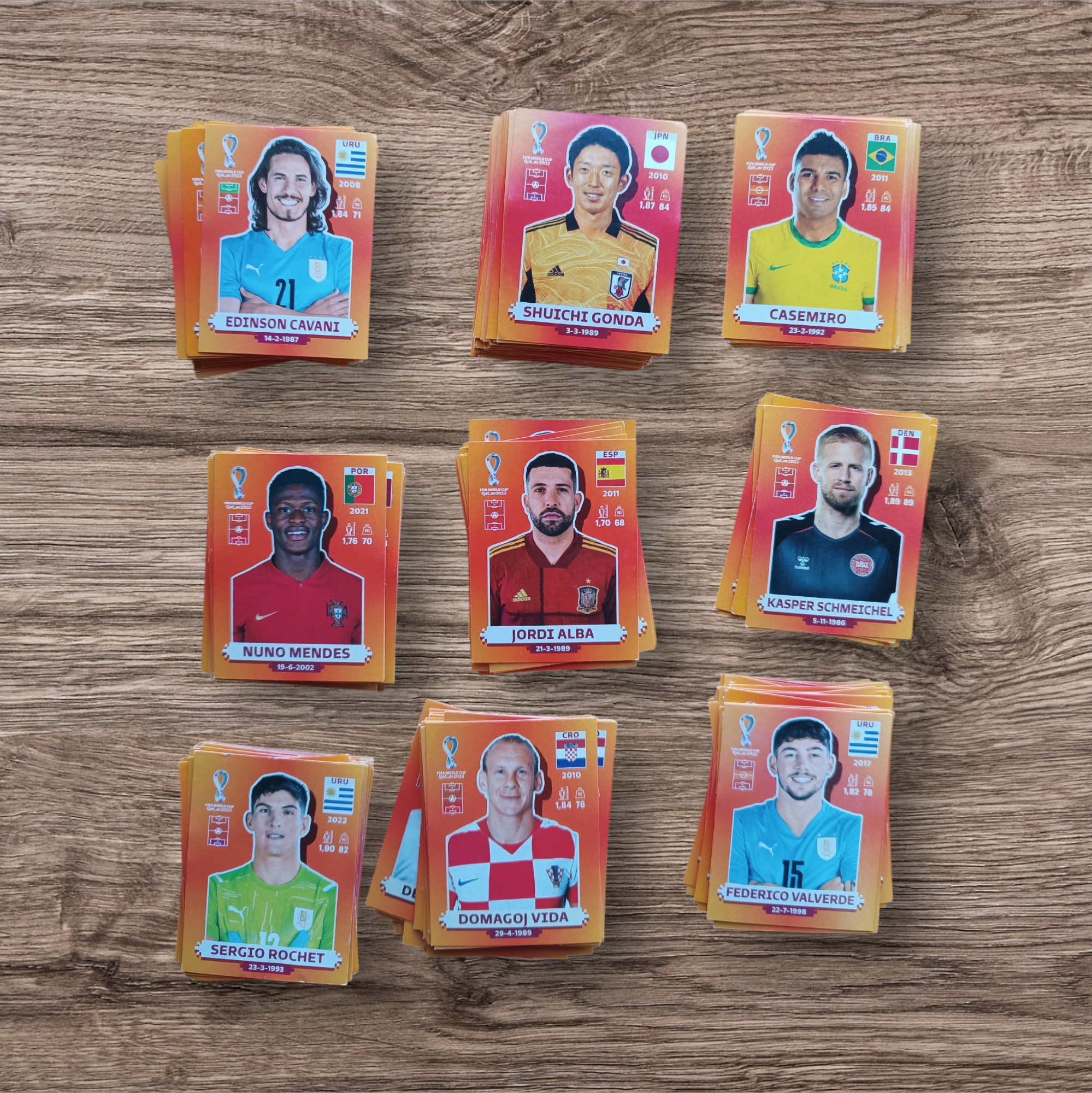 Lote 290 figuritas sin repetir Mundial Qatar 2022