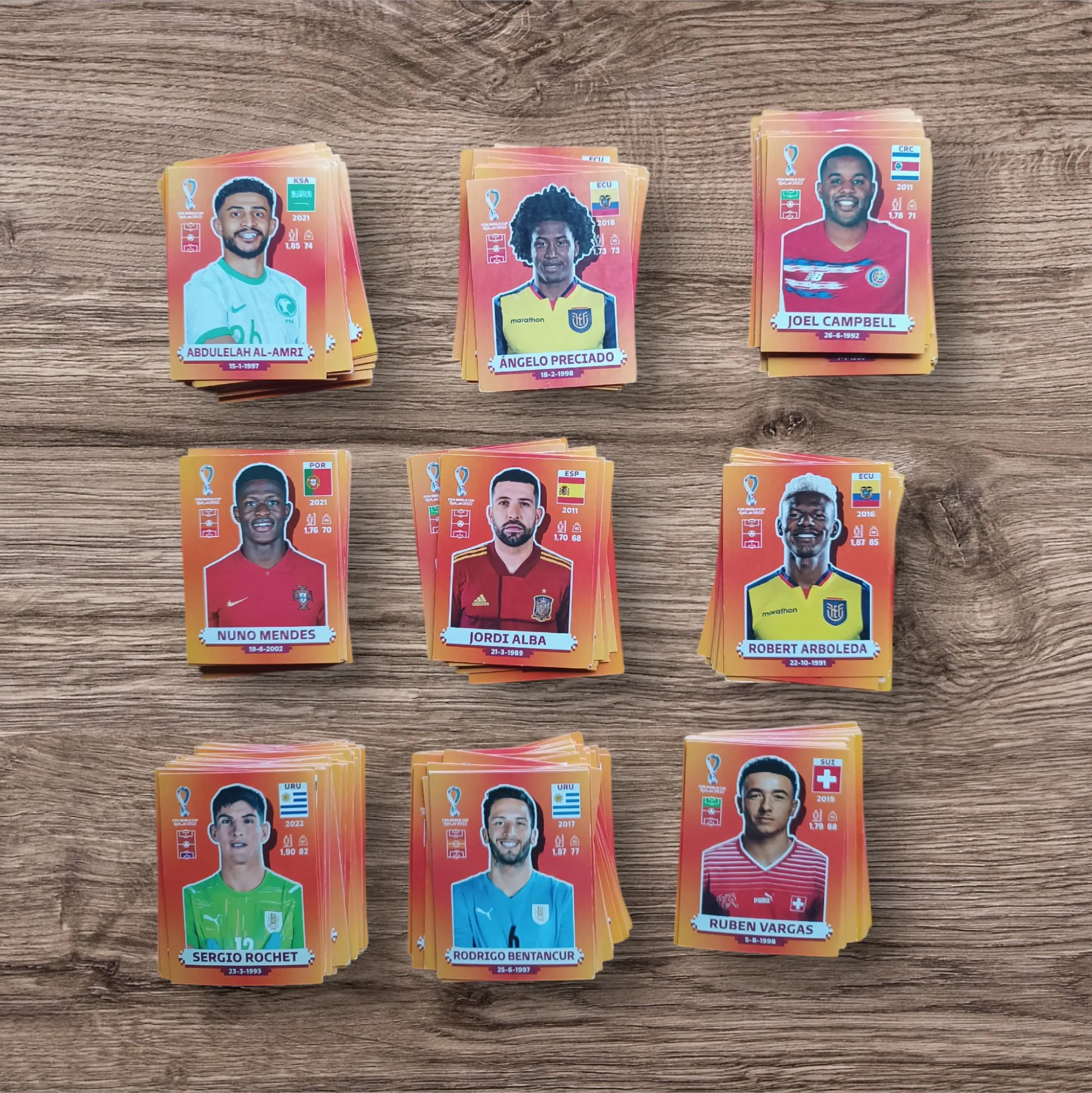 Lote 280 figuritas sin repetir Mundial Qatar 2022