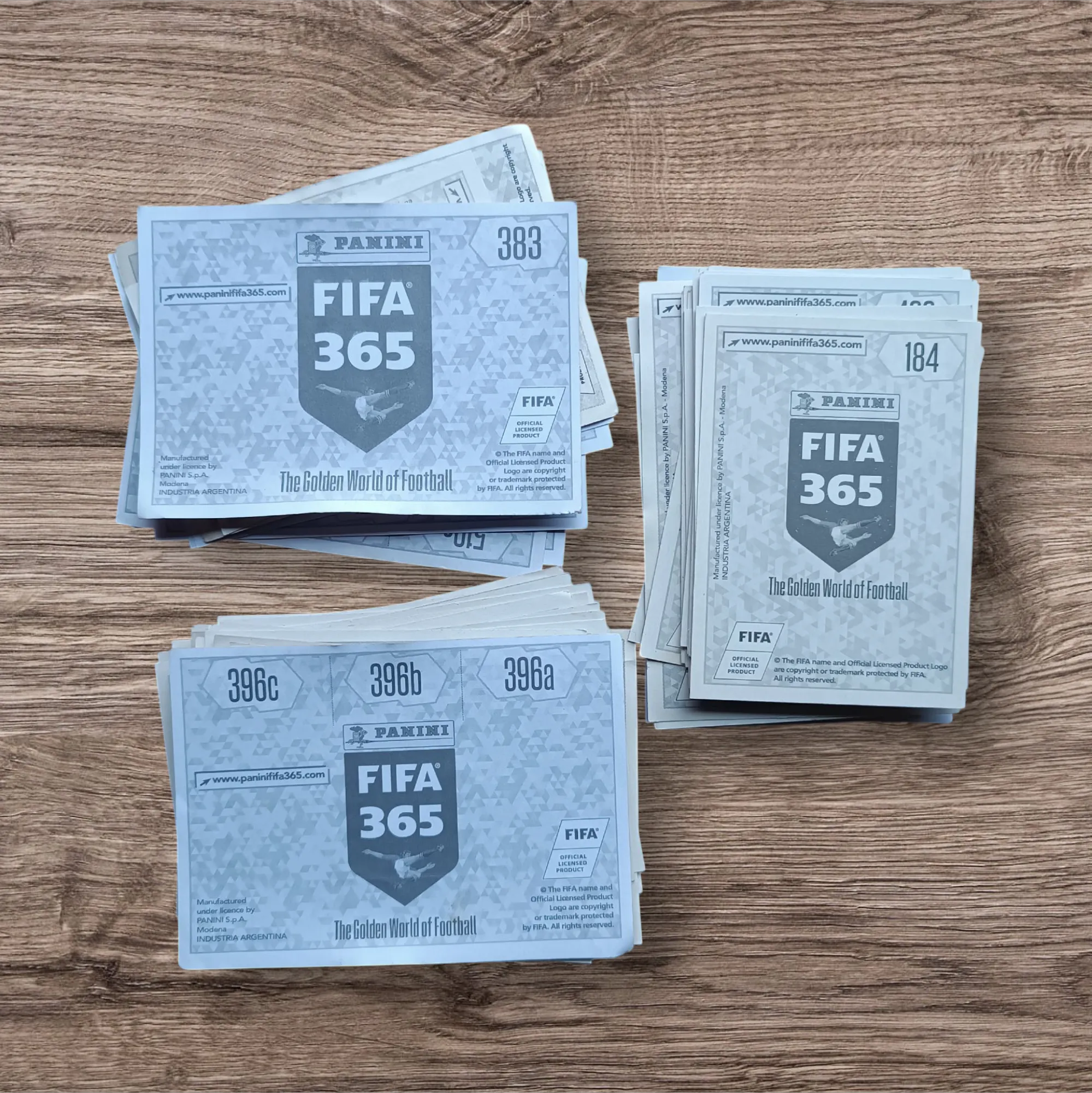 Lote 84 figuritas sin repetir de FIFA 365 2018