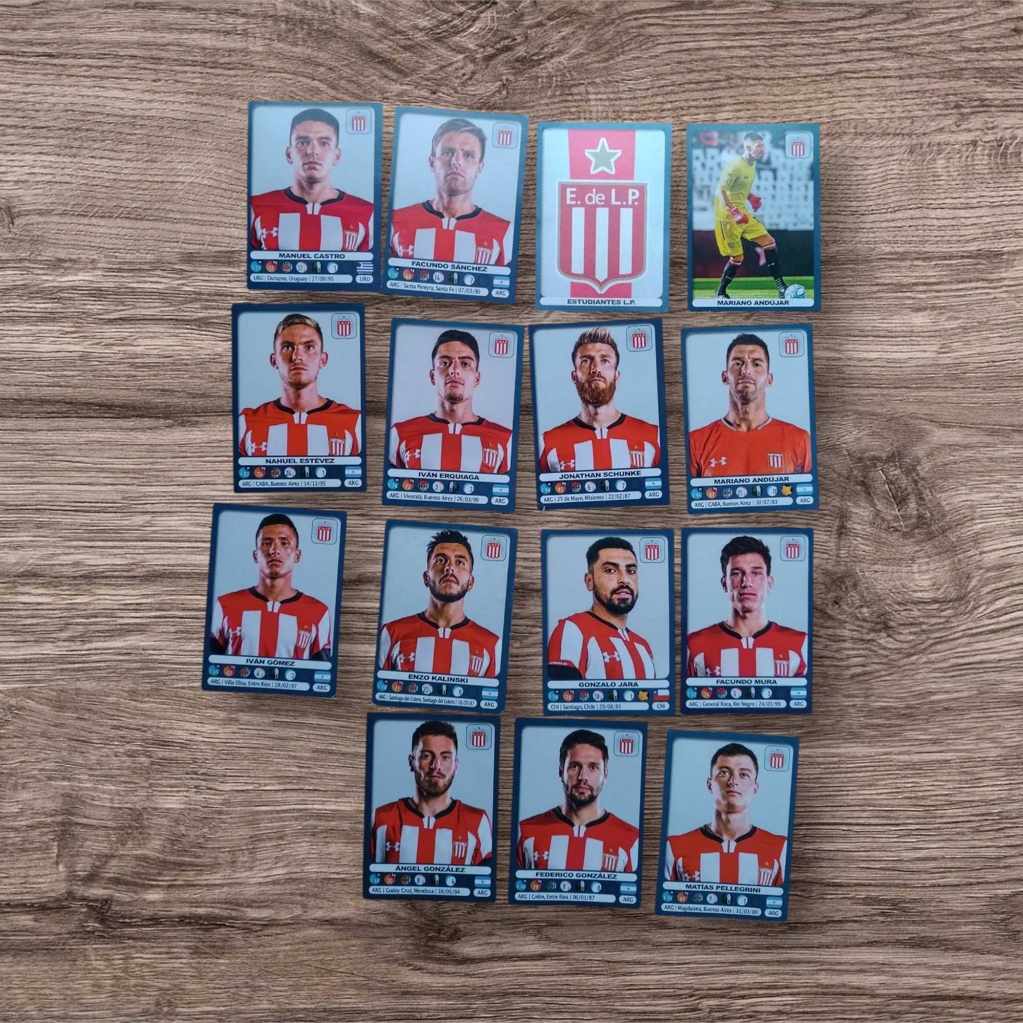 Lote 15 figuritas sin repetir Estudiantes de La Plata