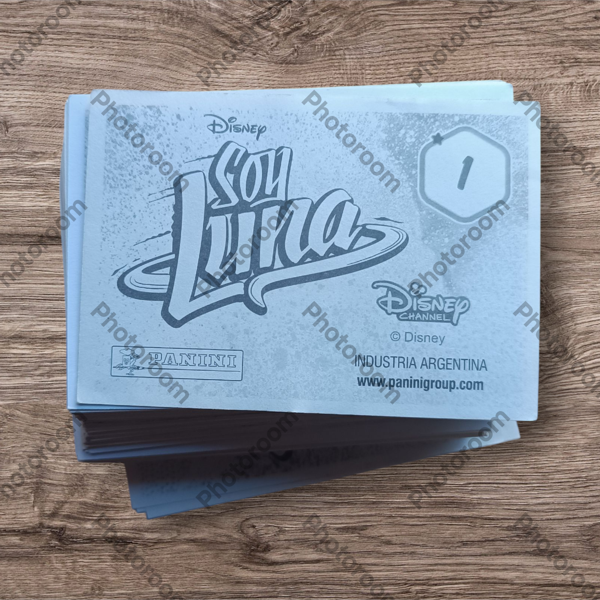 Lote 182 figuritas sin repetir Soy Luna de Panini