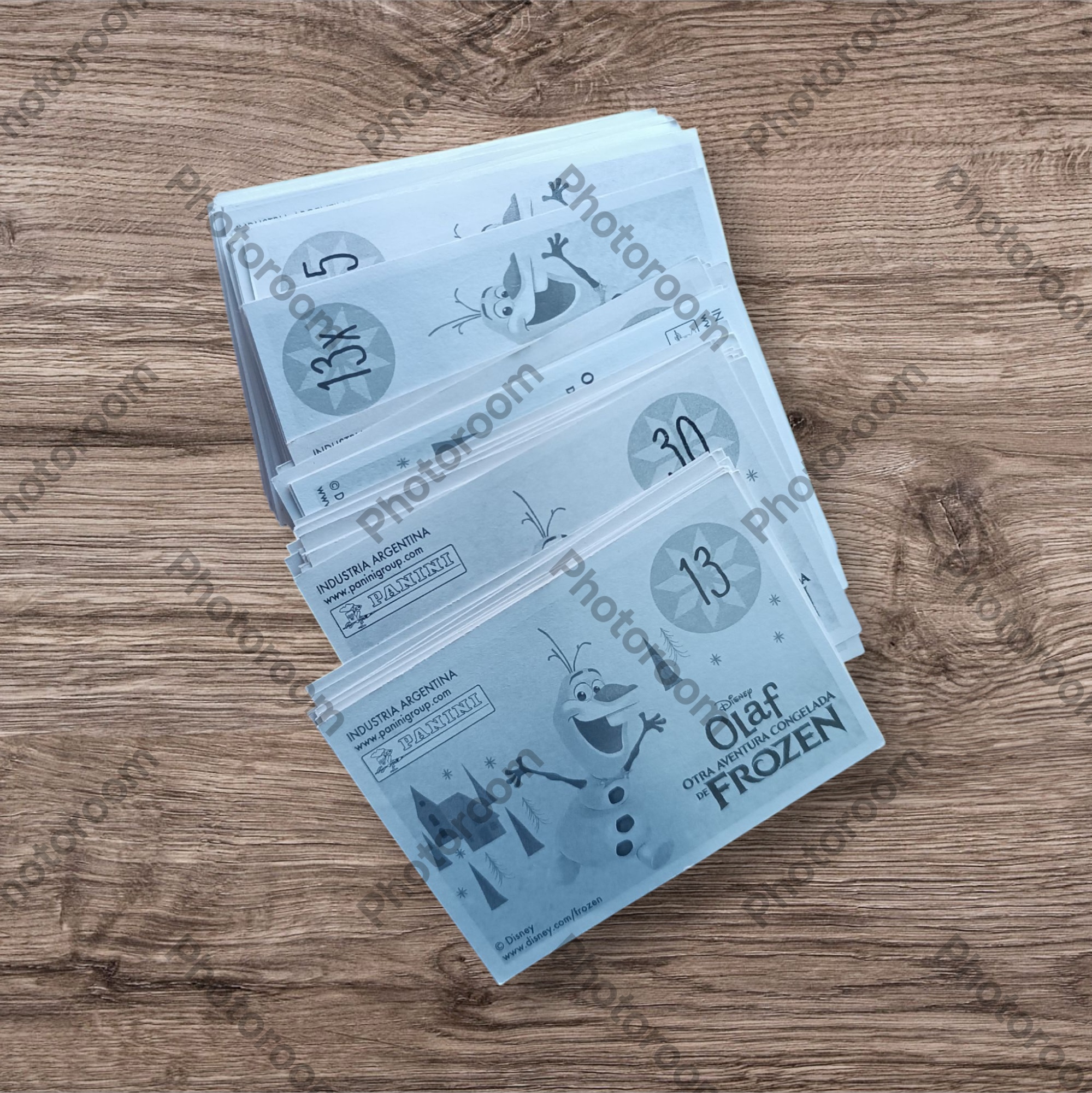 Lote 77 figuritas sin repetir Olaf Frozen