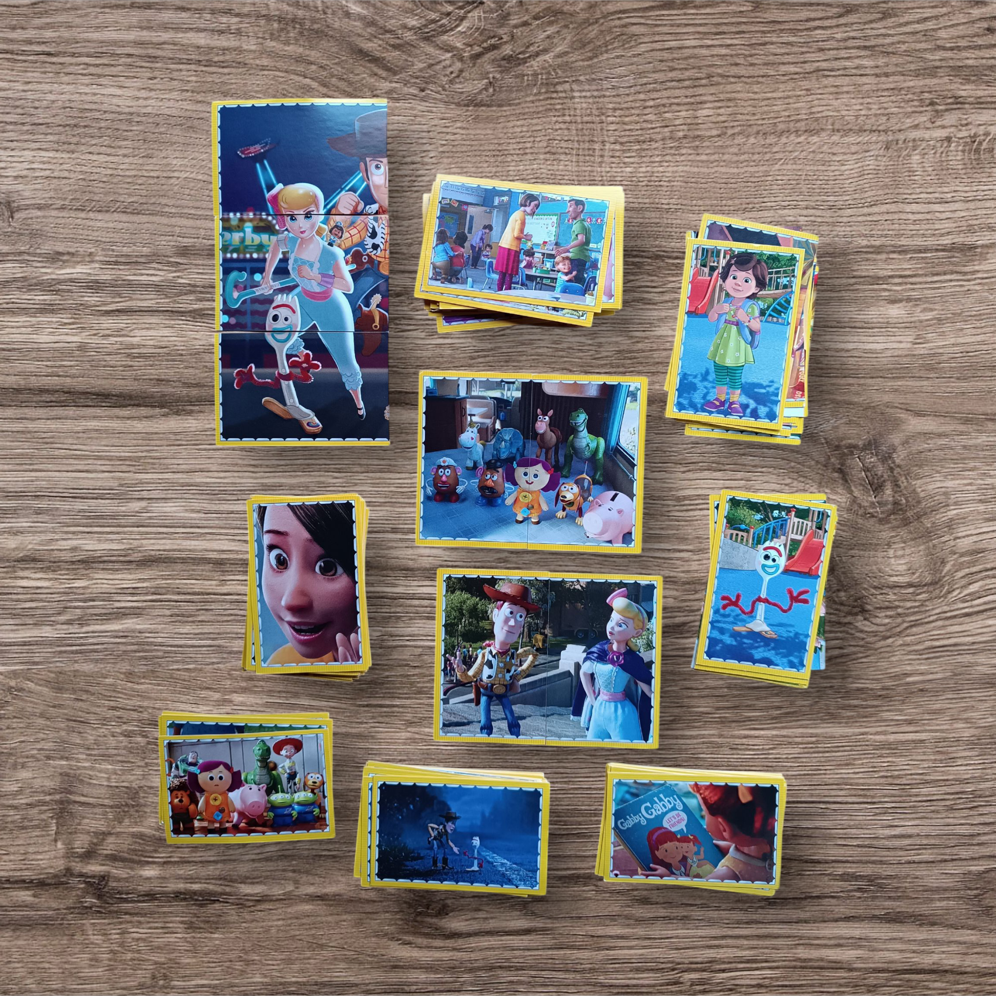 Lote 124 figuritas sin repetir Toy Story 4, de Panini