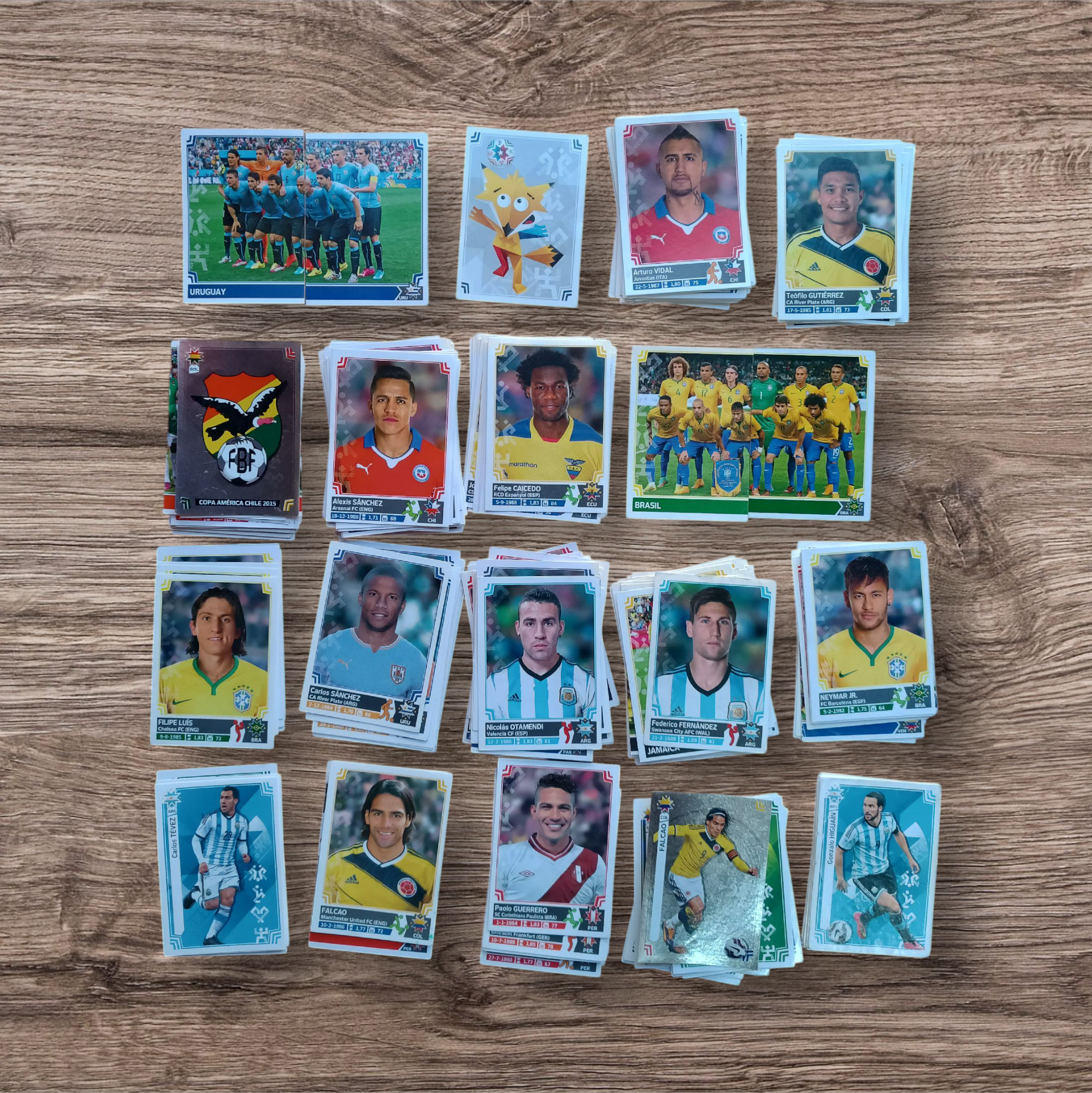 Súper lote épico Copa América Chile 2015 - 278 figuritas sin repetir